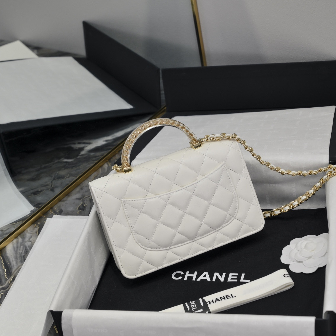 Chanel Clutch With Chain 19cm