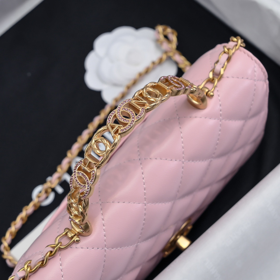 Chanel Clutch With Chain 19cm