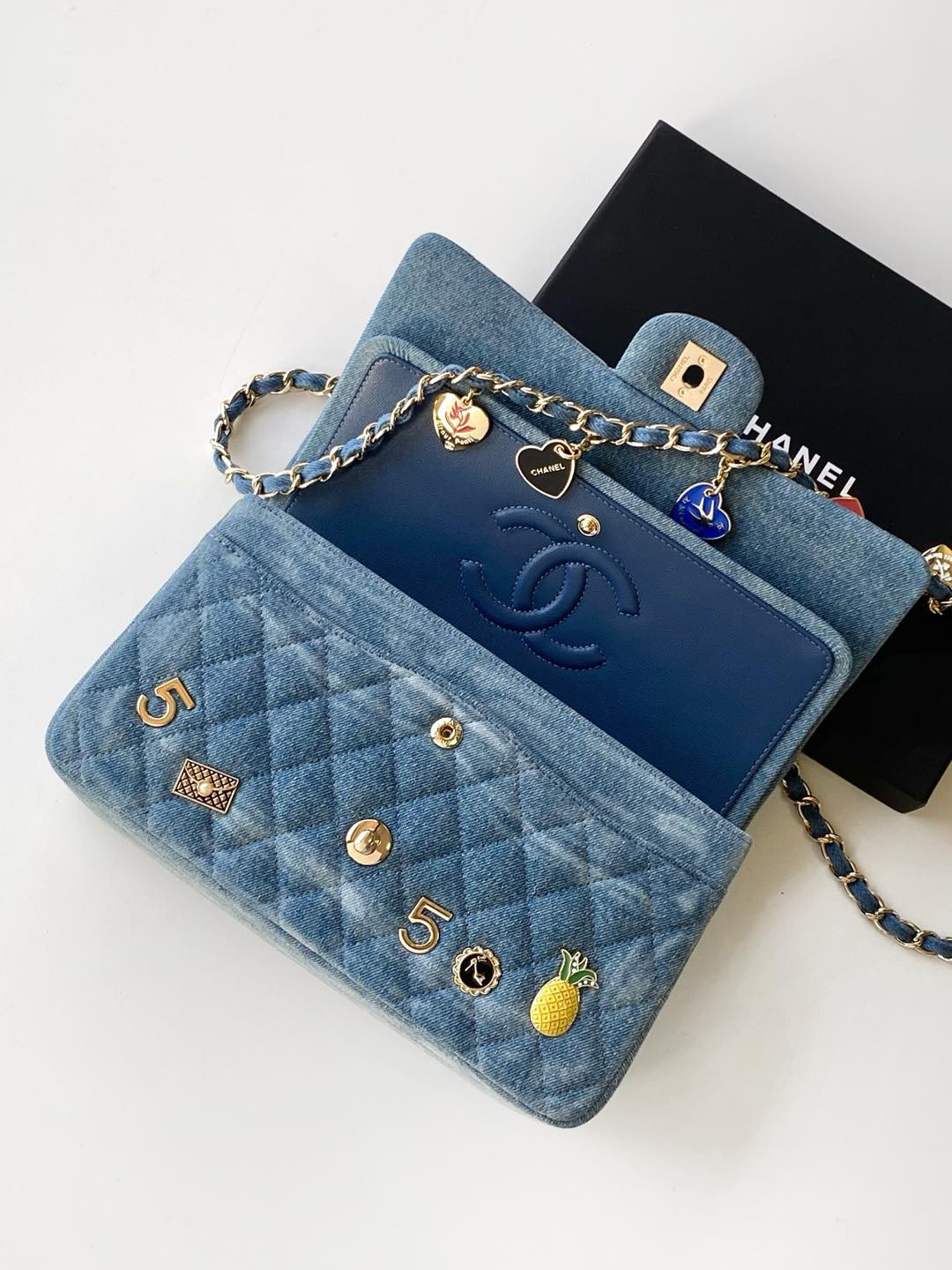 Chanel Mini CF vintage 25cm