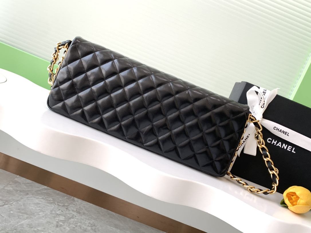 Chanel Baguette Clutch 38x18x4cm