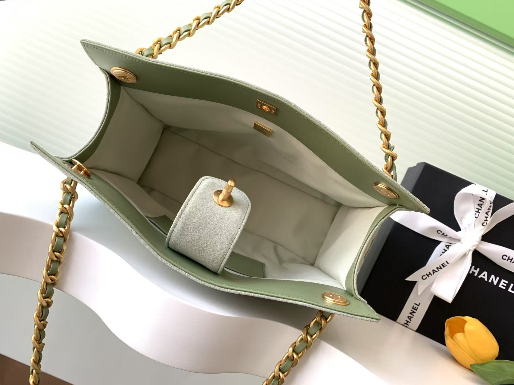 Chanel shopping bag hobo 26x31x13cm