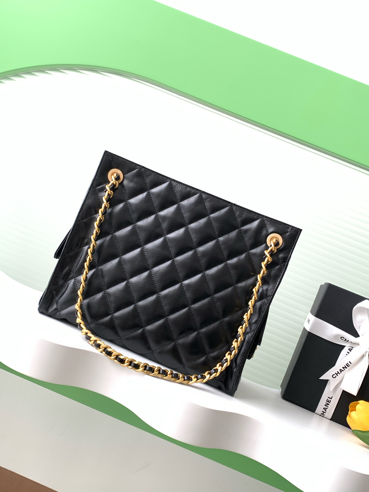 Chanel shopping bag hobo 26x31x13cm