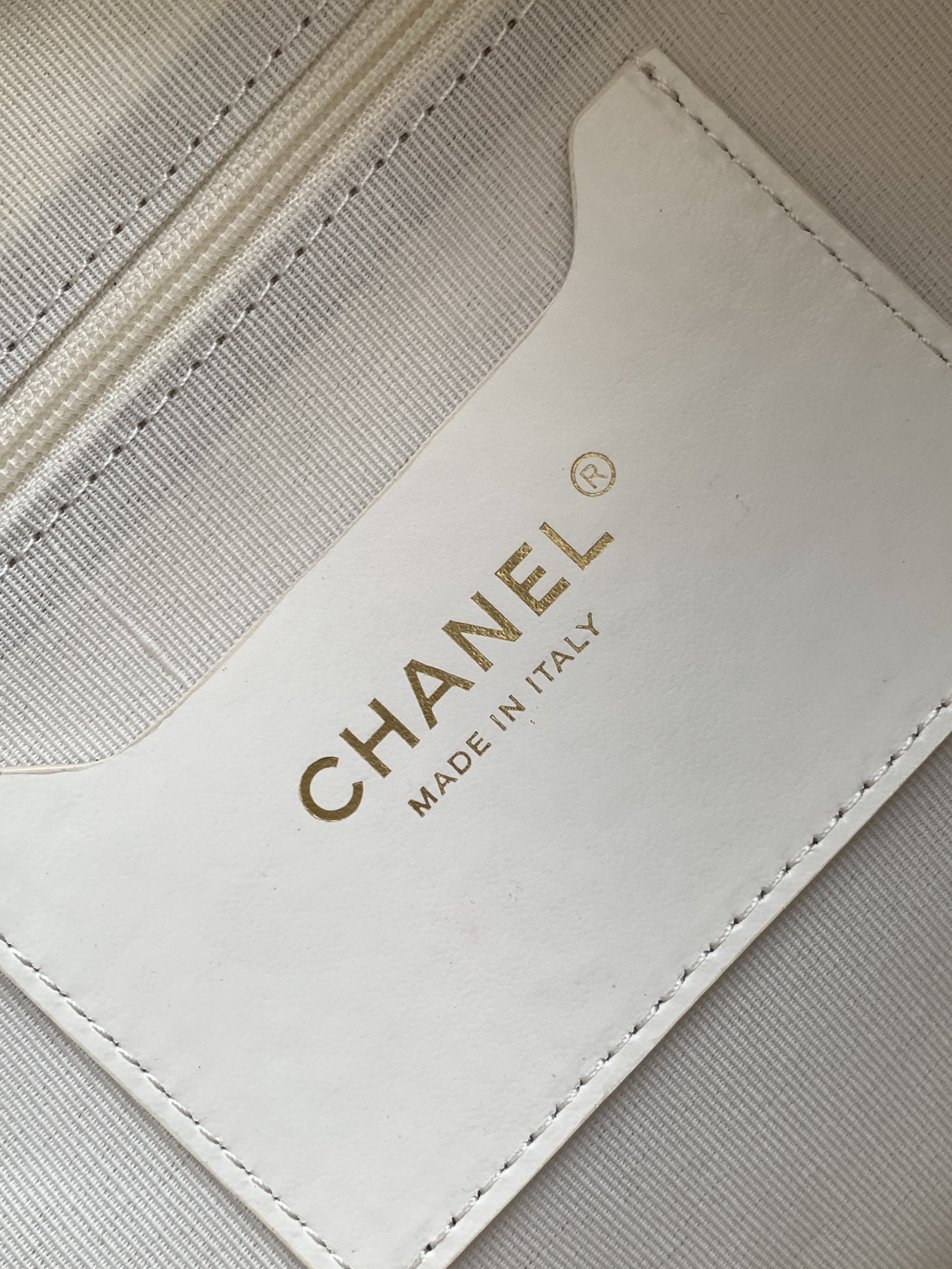 Chanel Bowling Bag 21x33x15cm