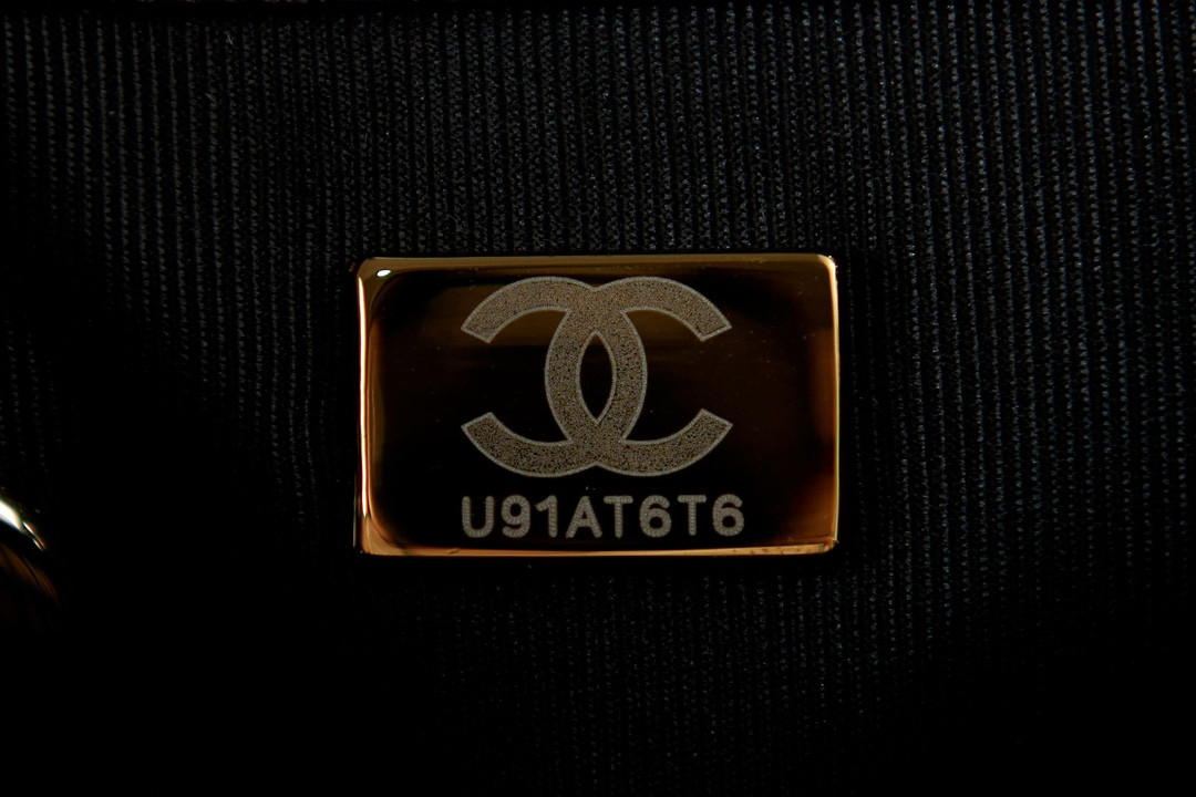 Chanel Backpack 21x20x12cm