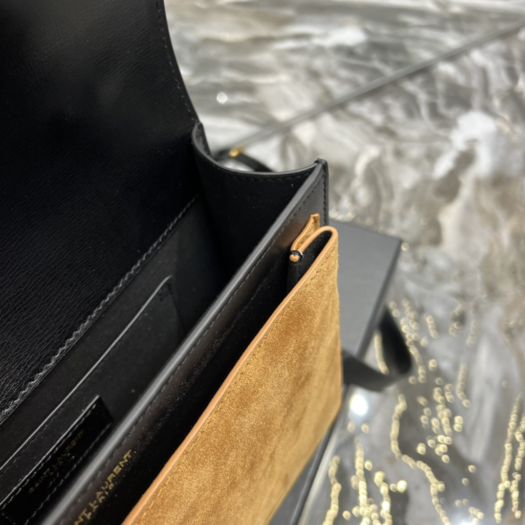 YSL Sunset medium in smooth leather 25x18x5cm