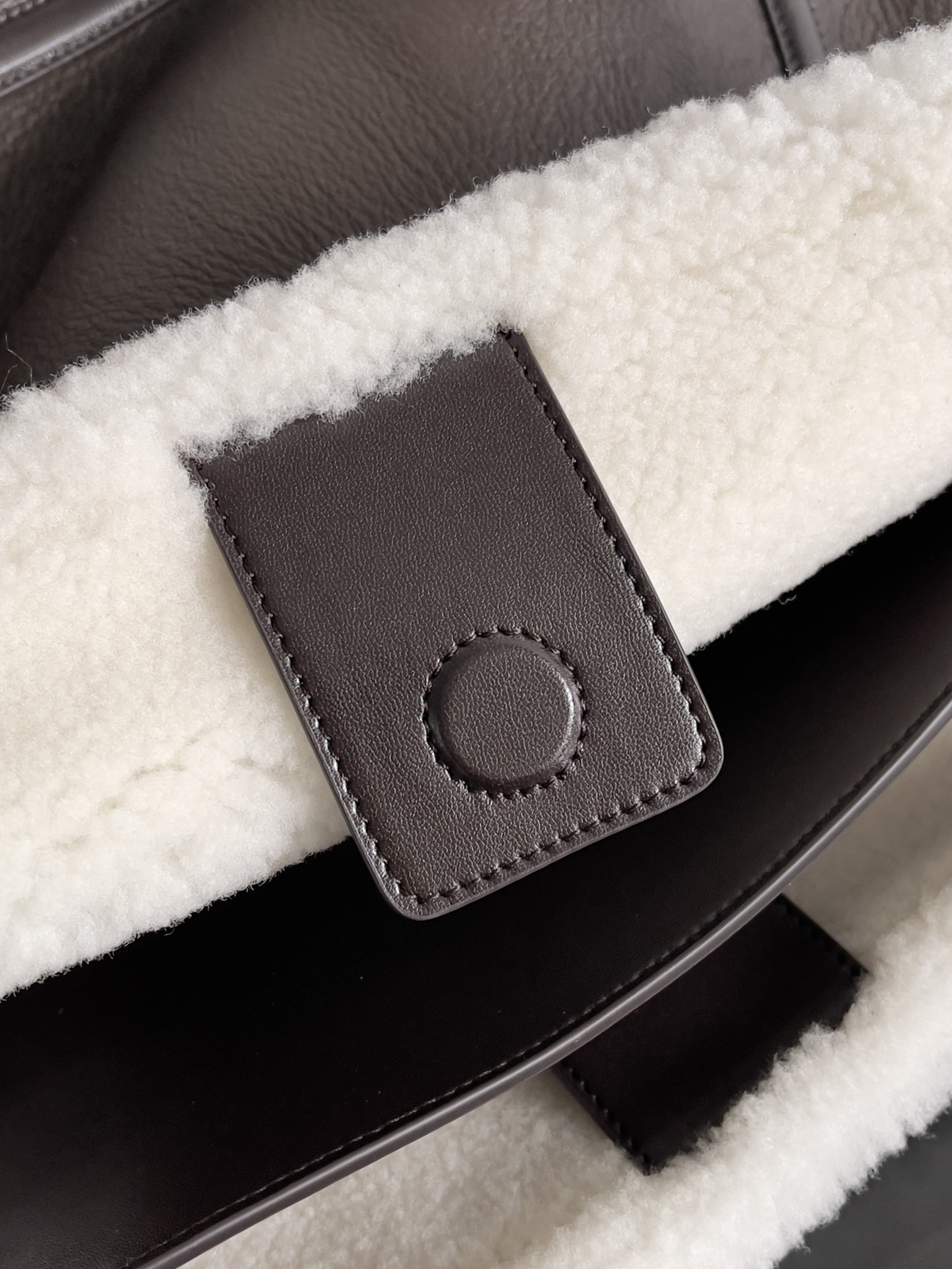 Bottega Veneta Large Andiamo 45x22x34cm