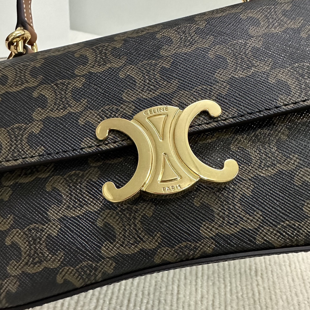 Celine TEEN CELINE LOLA in Triomphe Canvas and Calfskin 20x11.5x5cm