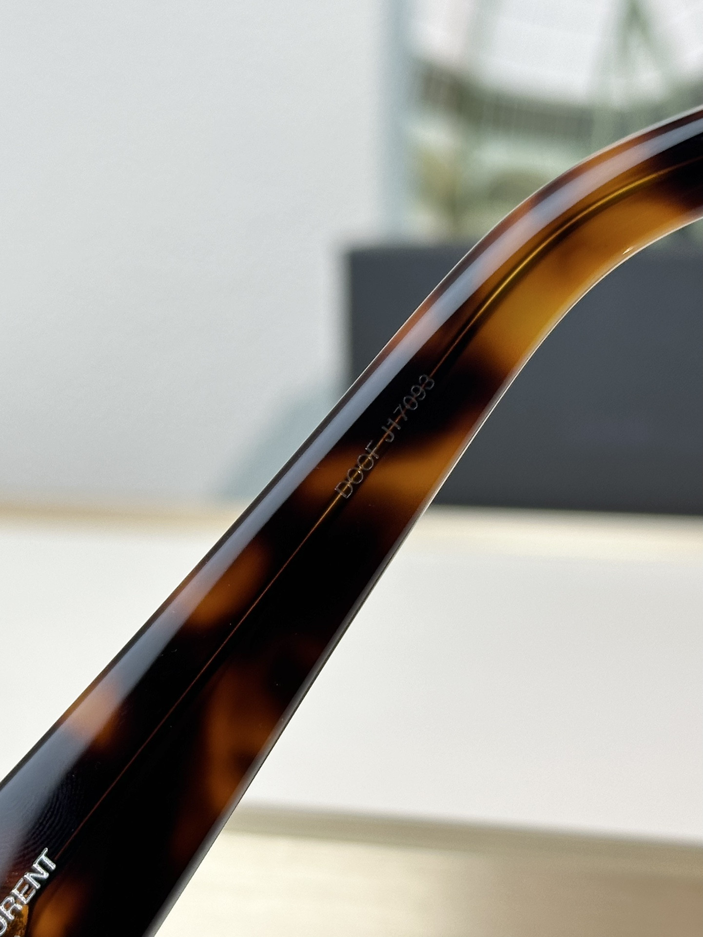 YSL Glasses SL740 52-21-135