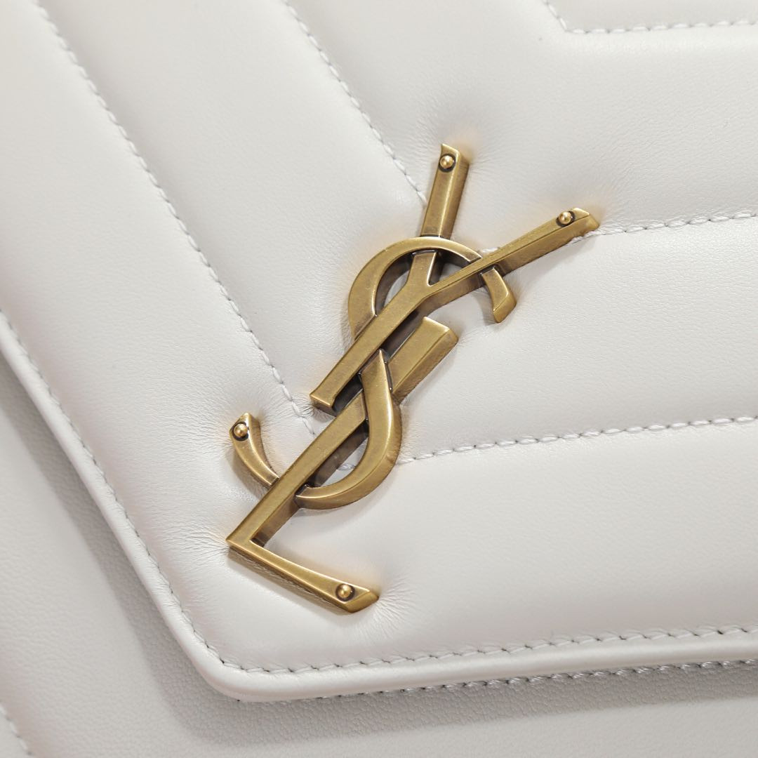 YSL LOULOU medium in MATELASSÉ lambskin 29x17x8cm