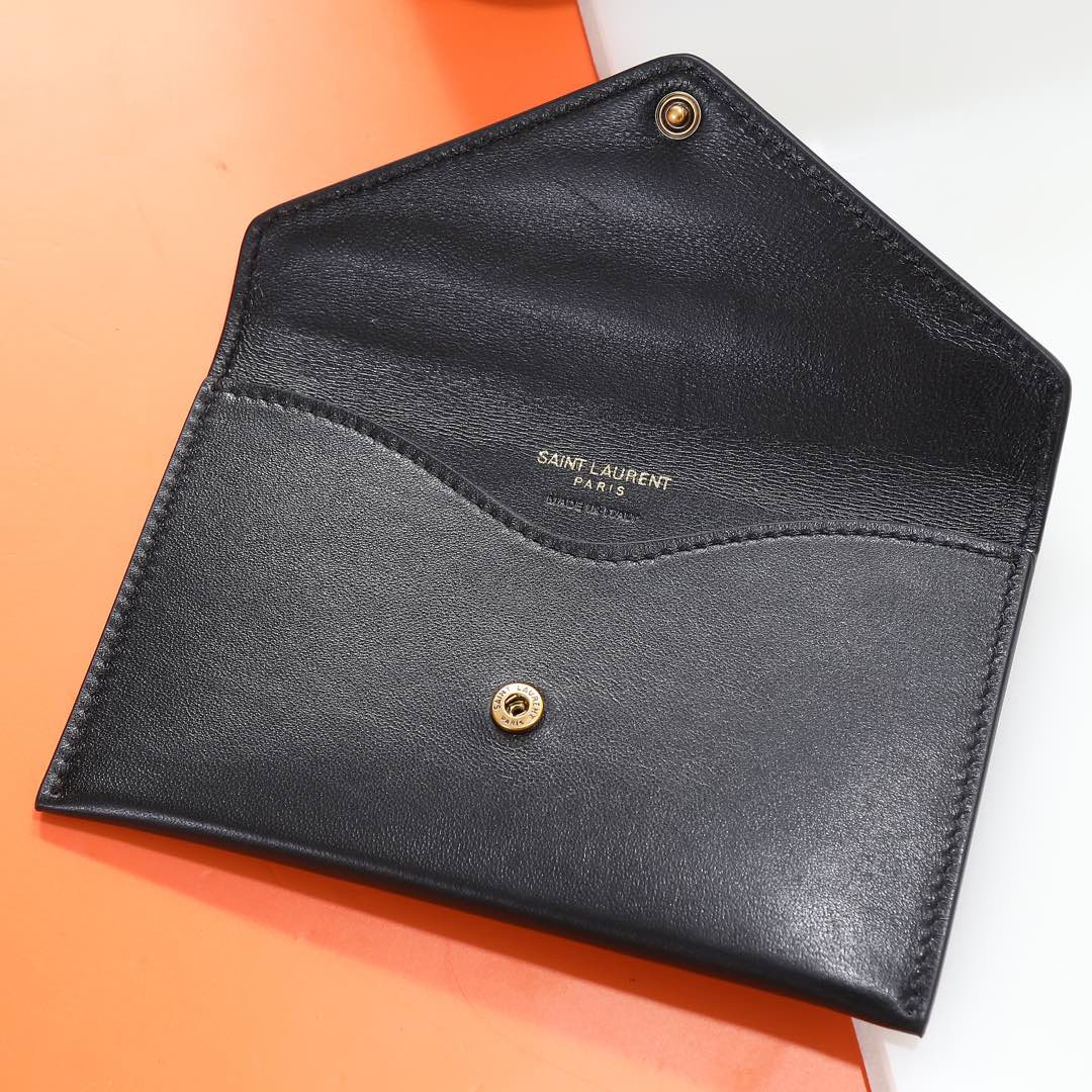 YSL LOULOU medium in MATELASSÉ lambskin 29x17x8cm