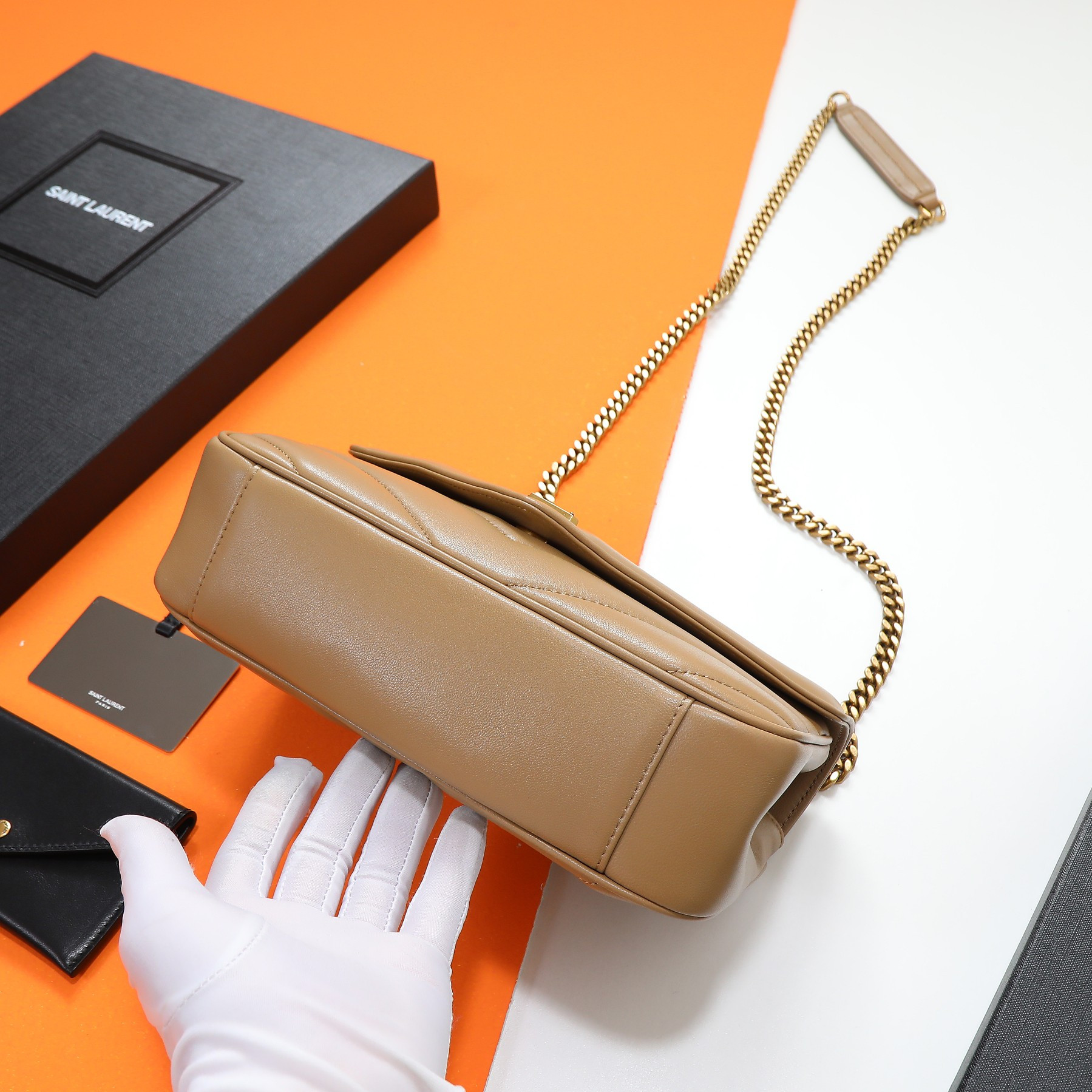 YSL LOULOU small in MATELASSÉ lambskin 24x14x6cm