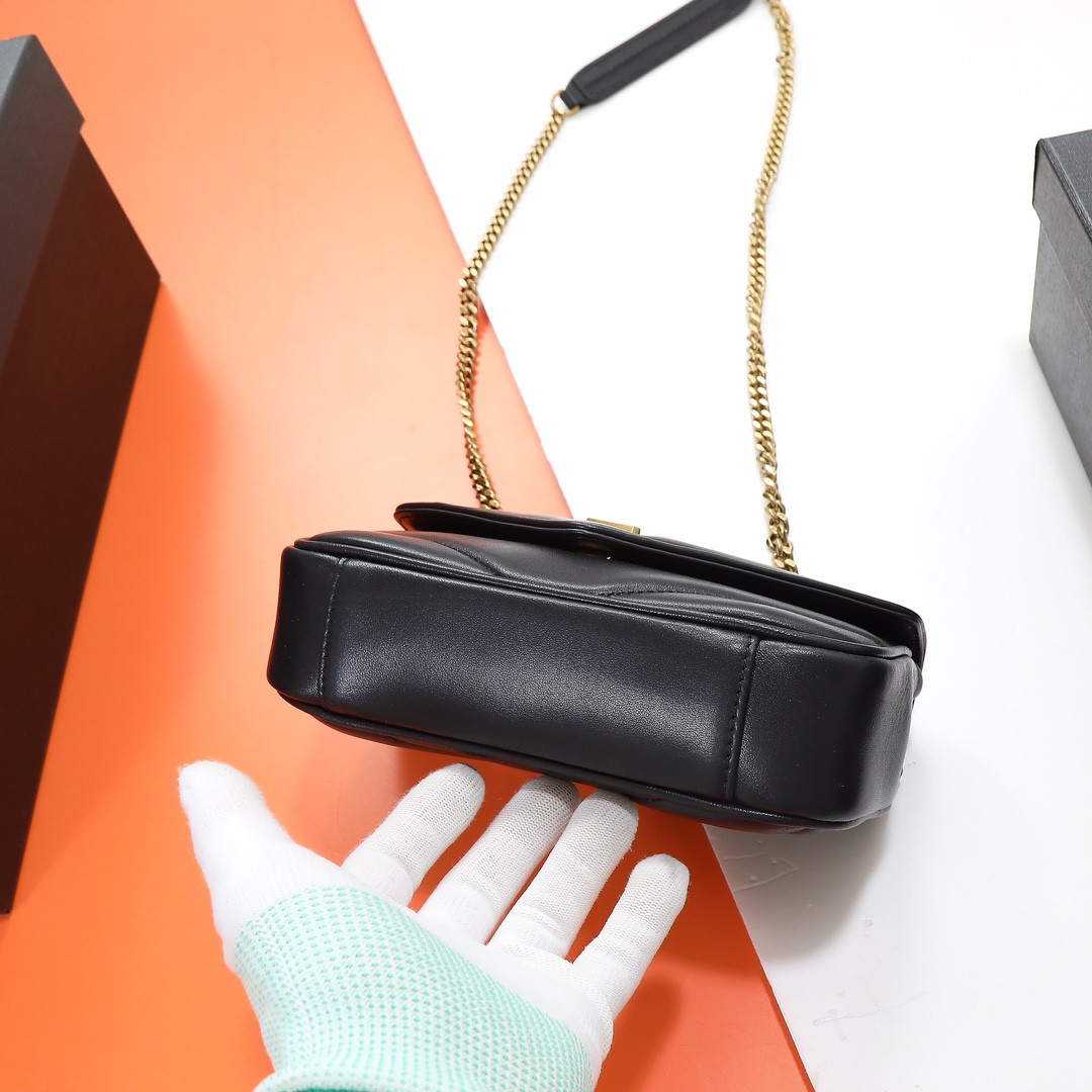 YSL LOULOU MINI in lambskin 20X12X5cm