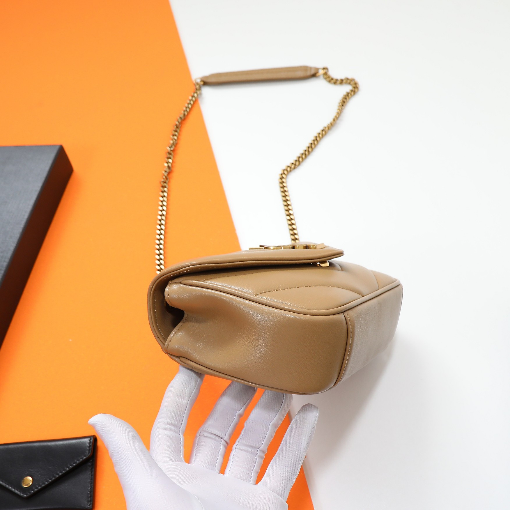 YSL LOULOU MINI in lambskin 20X12X5cm