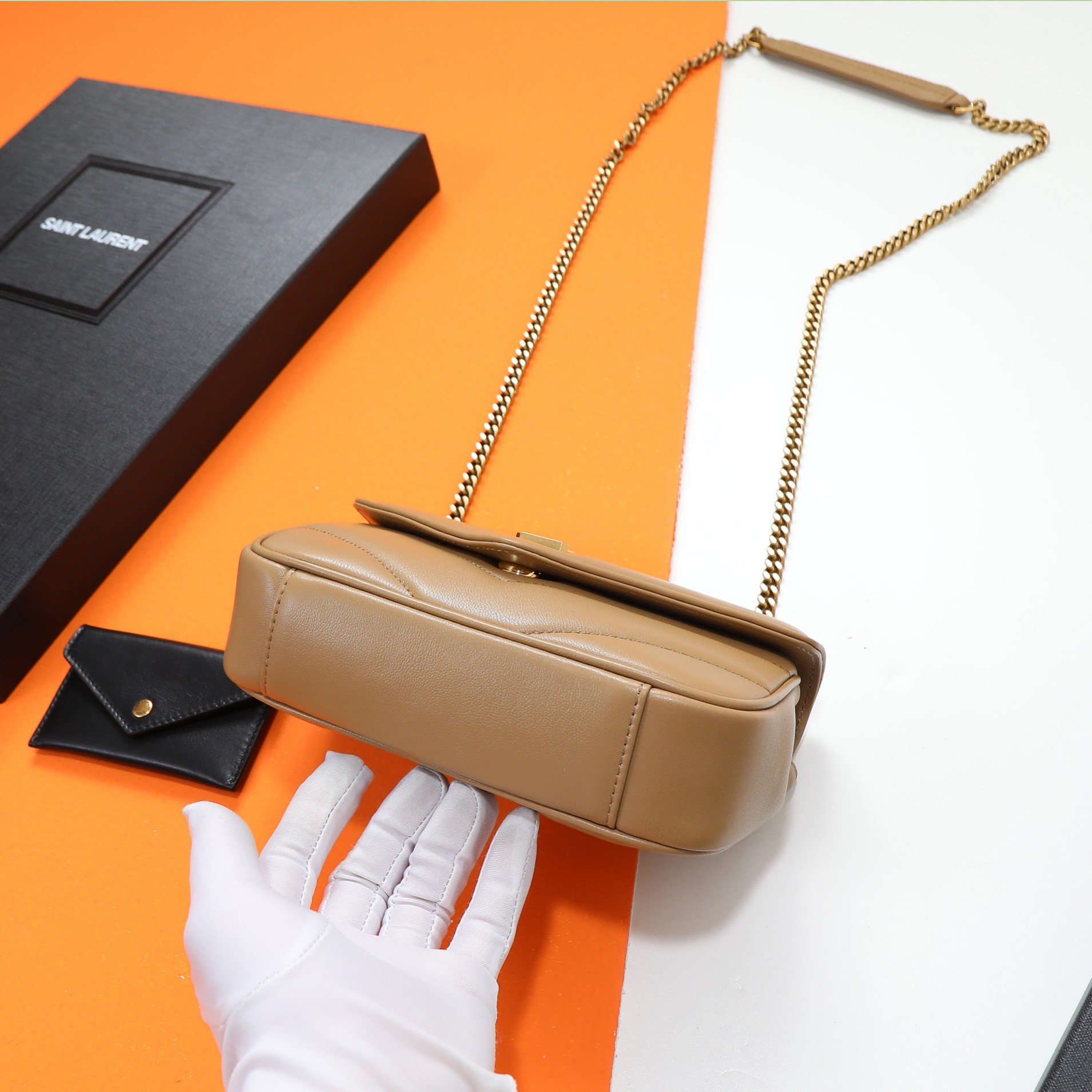 YSL LOULOU MINI in lambskin 20X12X5cm