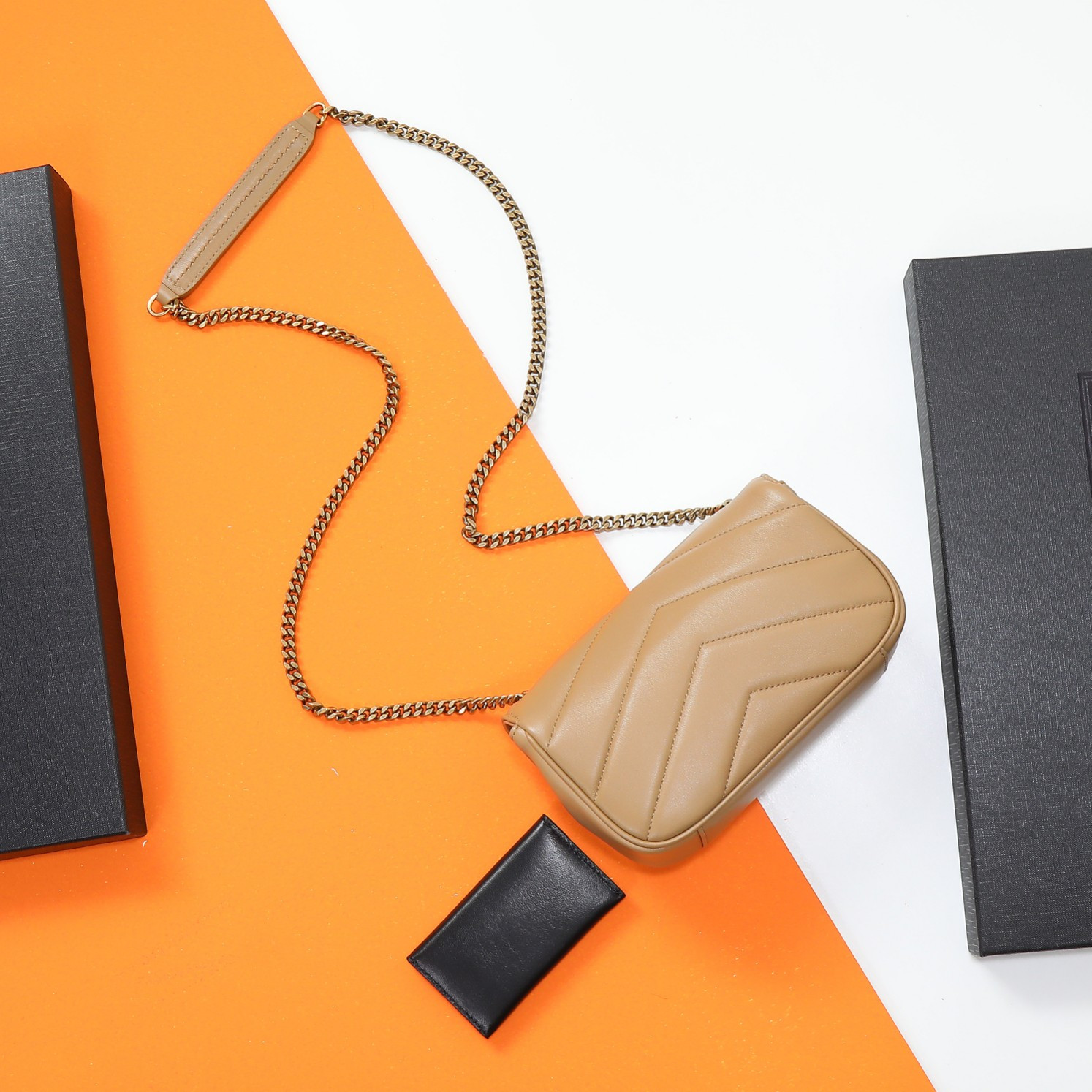 YSL LOULOU MINI in lambskin 20X12X5cm