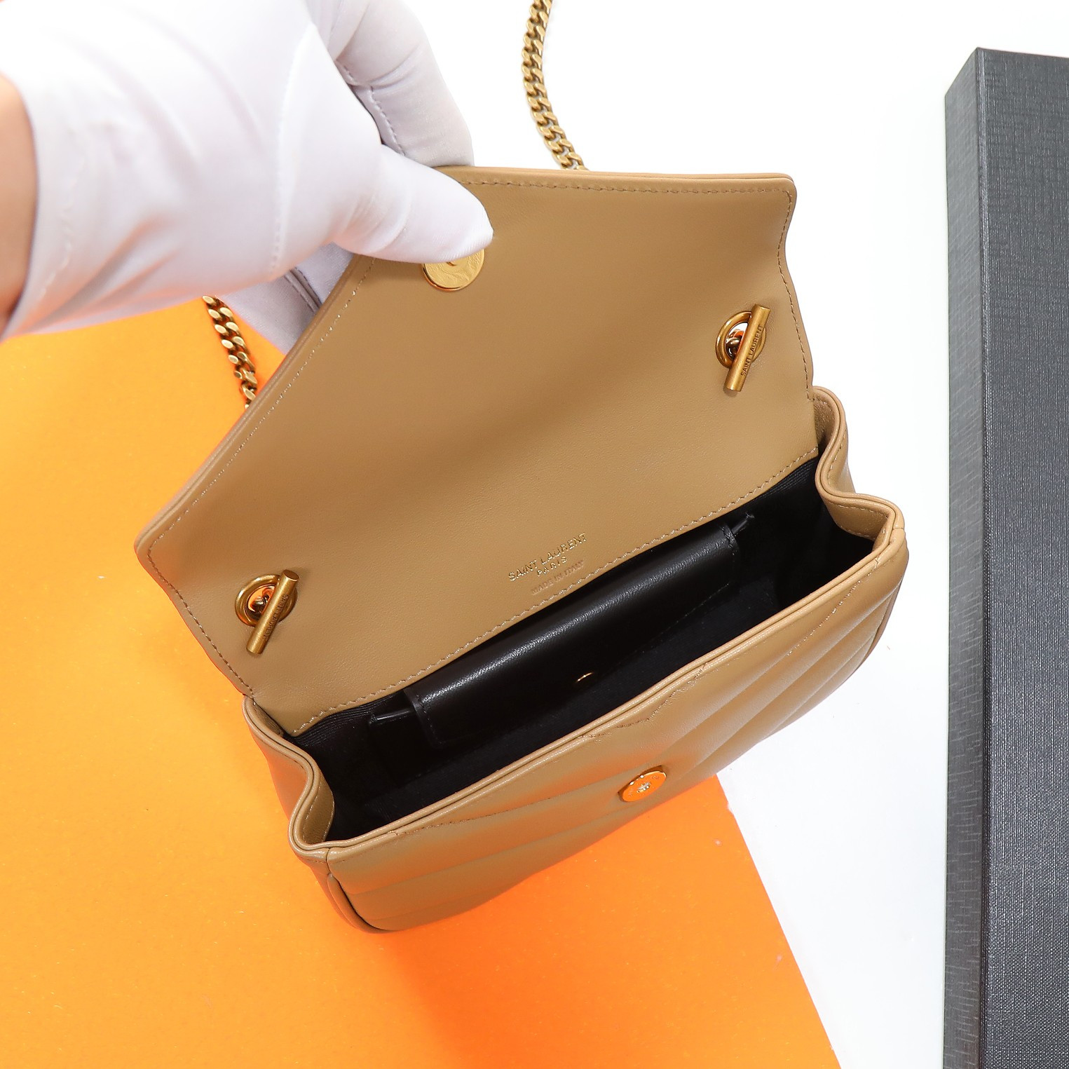 YSL LOULOU MINI in lambskin 20X12X5cm