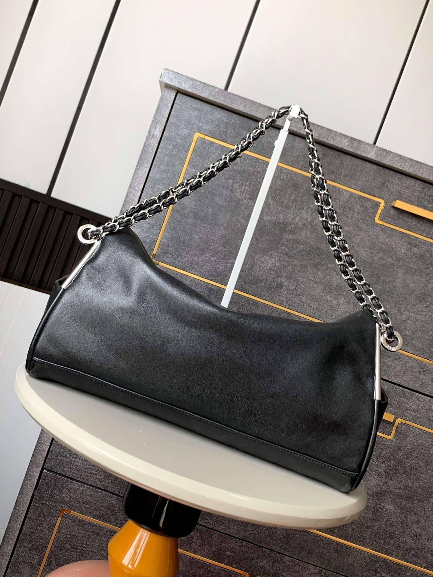 Chanel OHANEL hobo bag 40x30x15cm