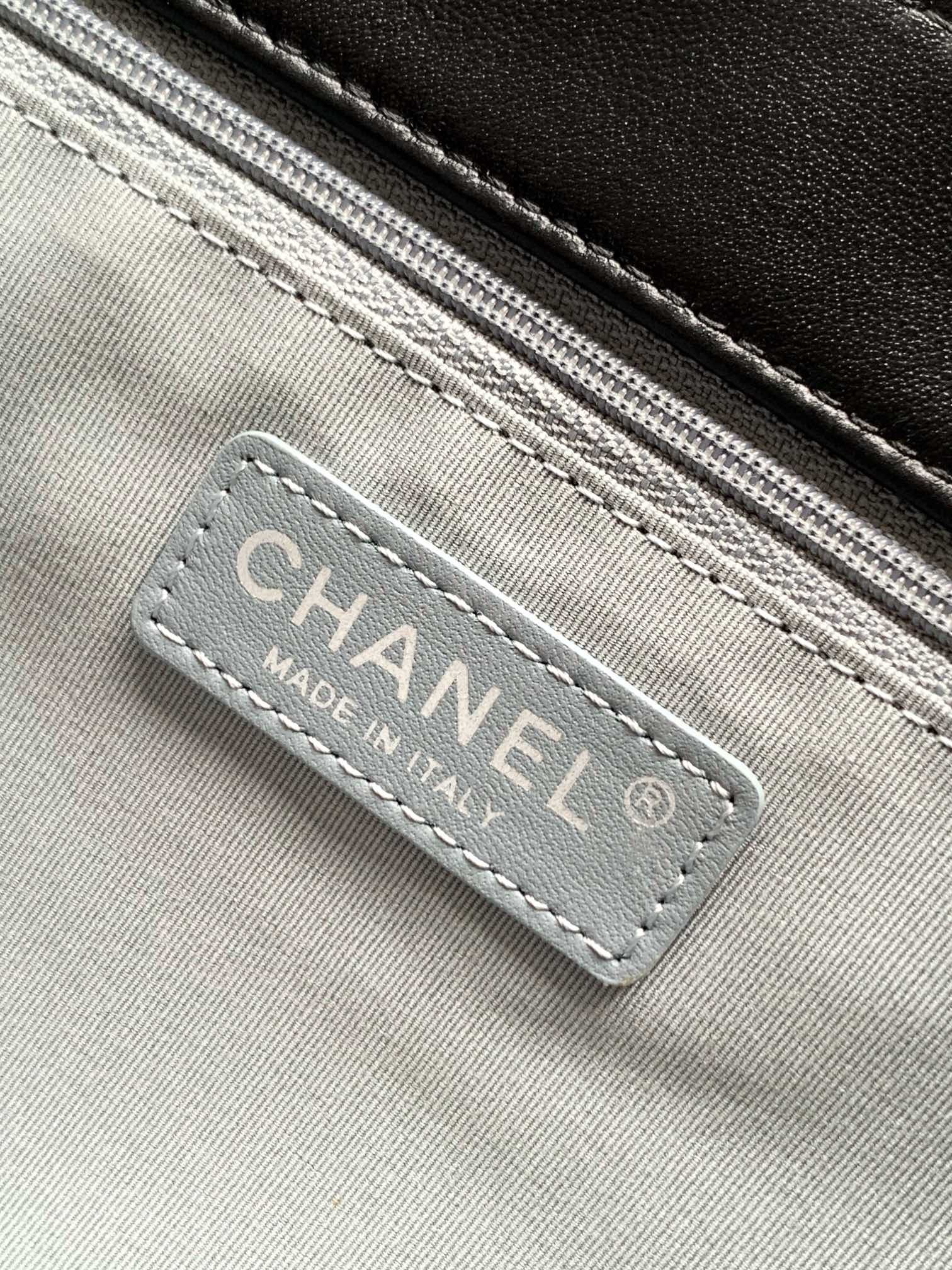 Chanel Crossbody Bag 26x34x7.5cm