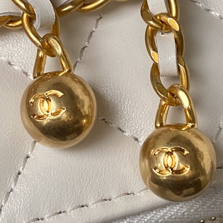 Chanel Mini box Bag 11x8.5x7cm