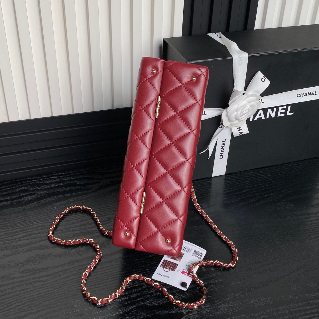 Chanel Box bag 15x22x7.5cm