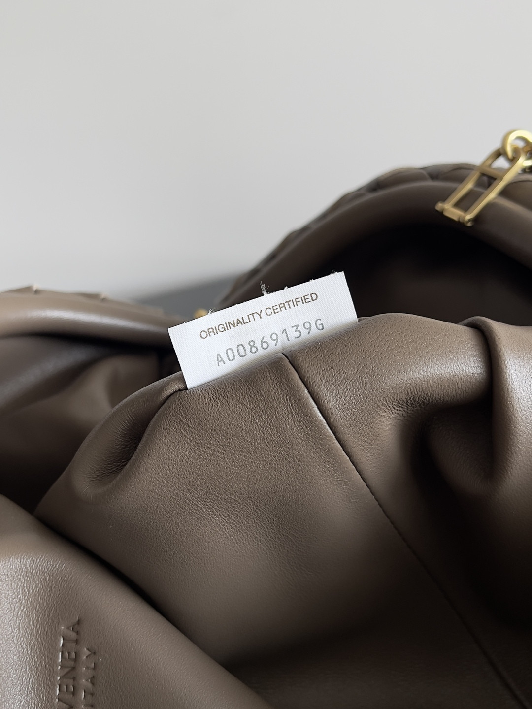 BOTTEGA VENETA LAUREN CLUTCH Andiamo Parachute 31x16.5x11cm