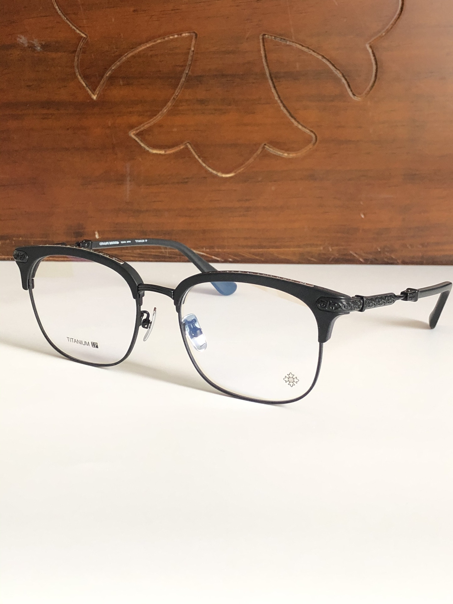 Ch*0me He**ts glasses vertical smile i 57-19-148