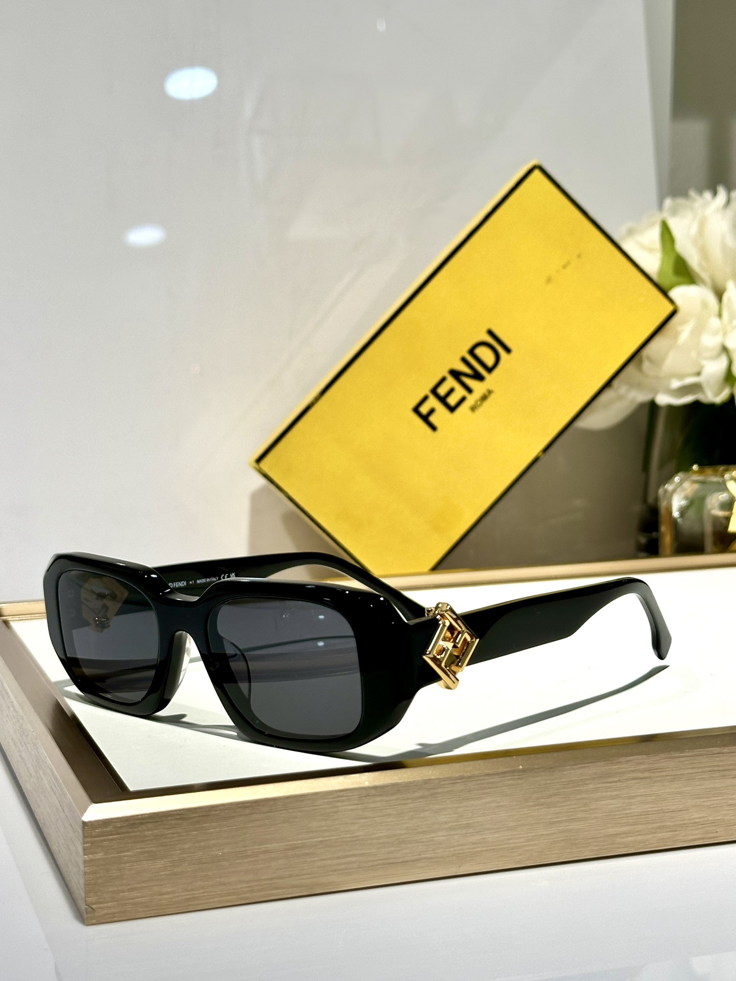 Fendi Glasses FE40151U 50-21-135