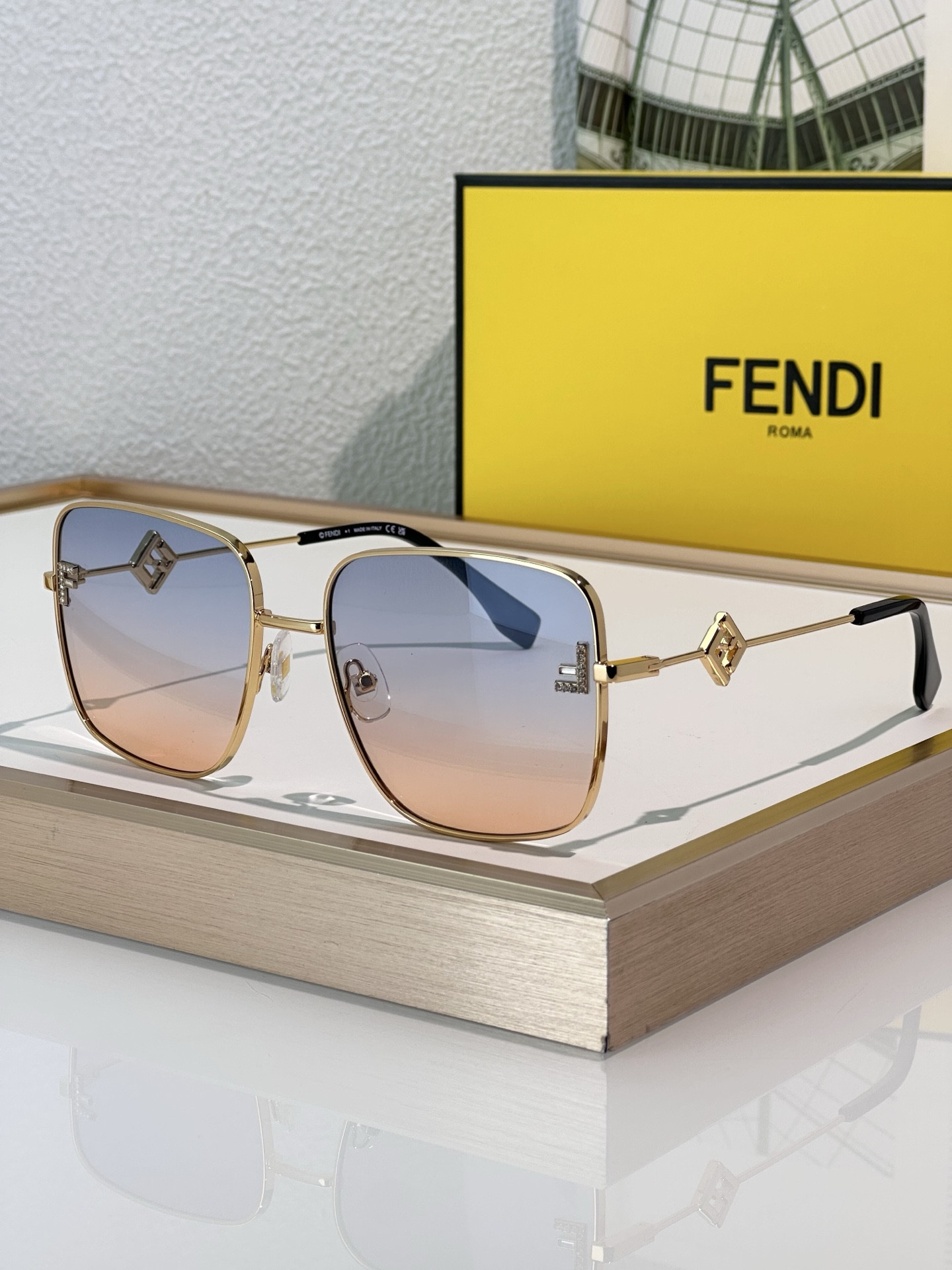 Fendi Glasses FE40149U 58-19-140