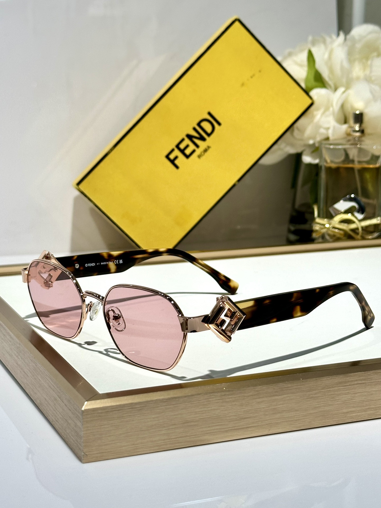 Fendi Glasses FE40148l 56-19-140