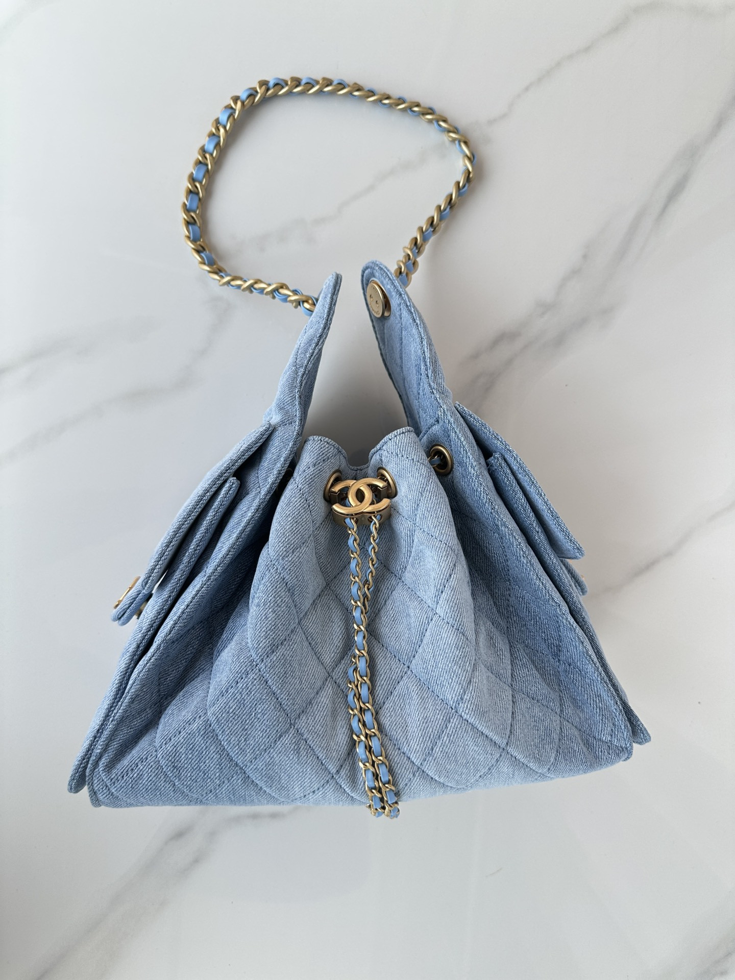 CHANEL 25 small Bucket Hobo handbag AS5293 30x26x14cm