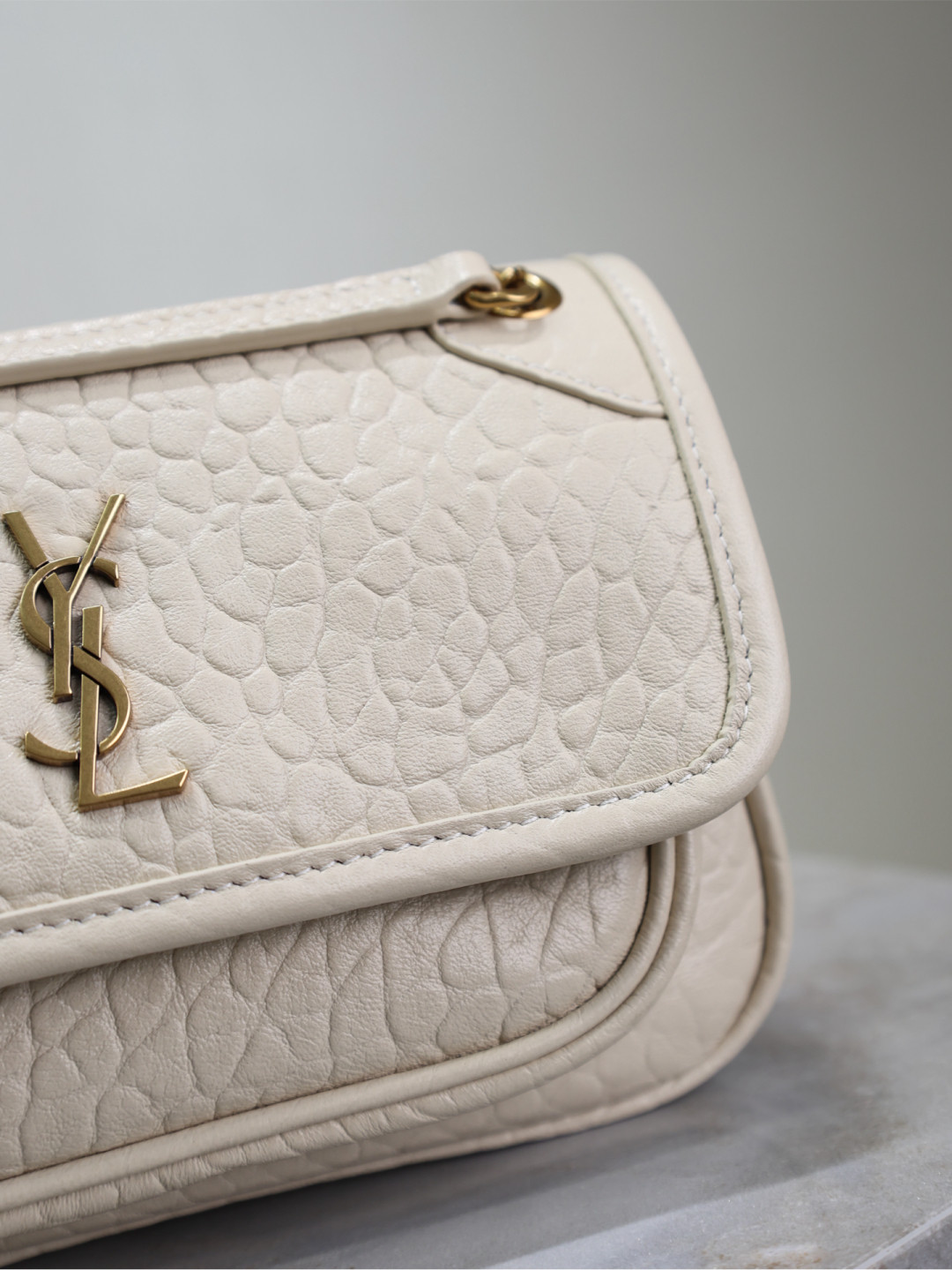 YSL Niki Mini in grained lambskin 828736 12.5x18x5cm