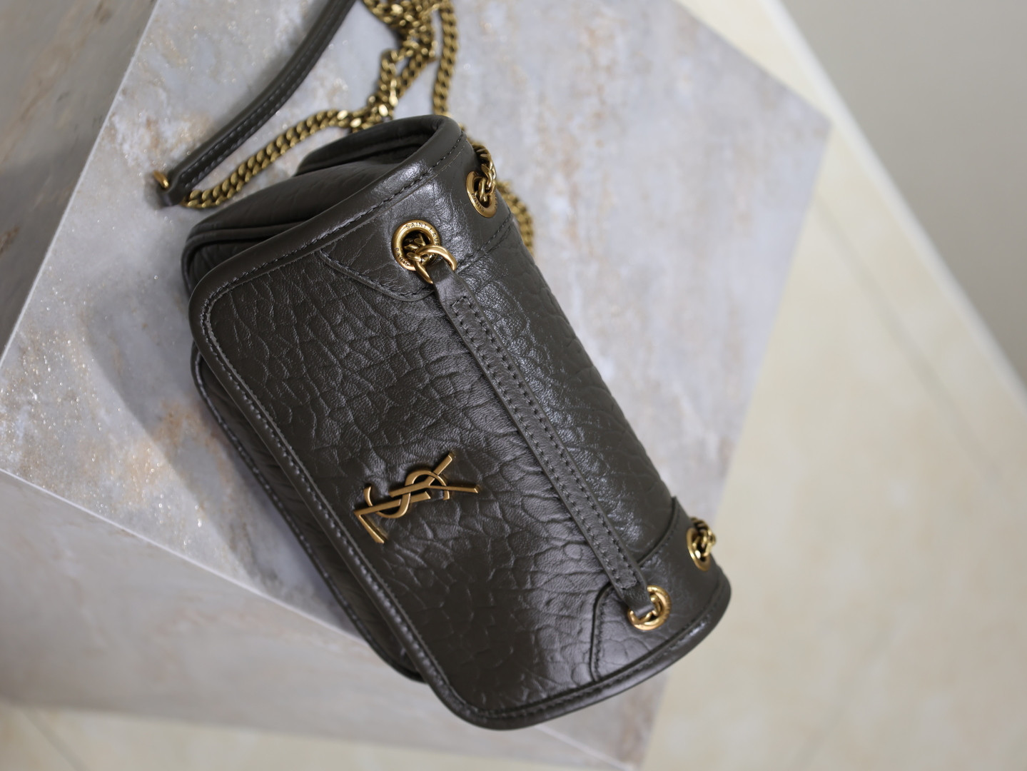 YSL Niki Mini in grained lambskin 828736 12.5x18x5cm