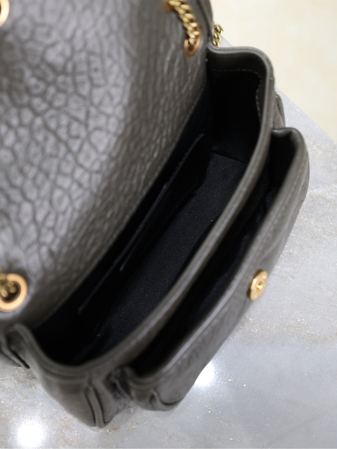 YSL Niki Mini in grained lambskin 828736 12.5x18x5cm