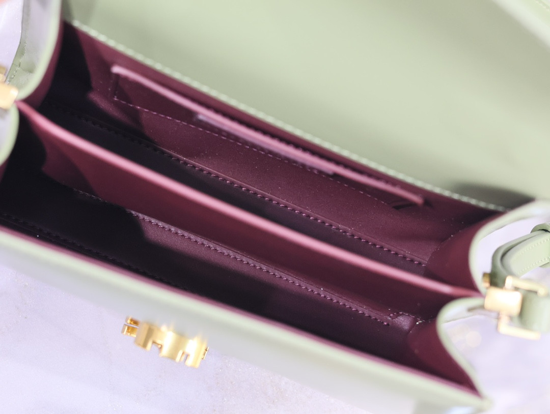 YSL cassandra mini top handle bag 20x16x7.5cm