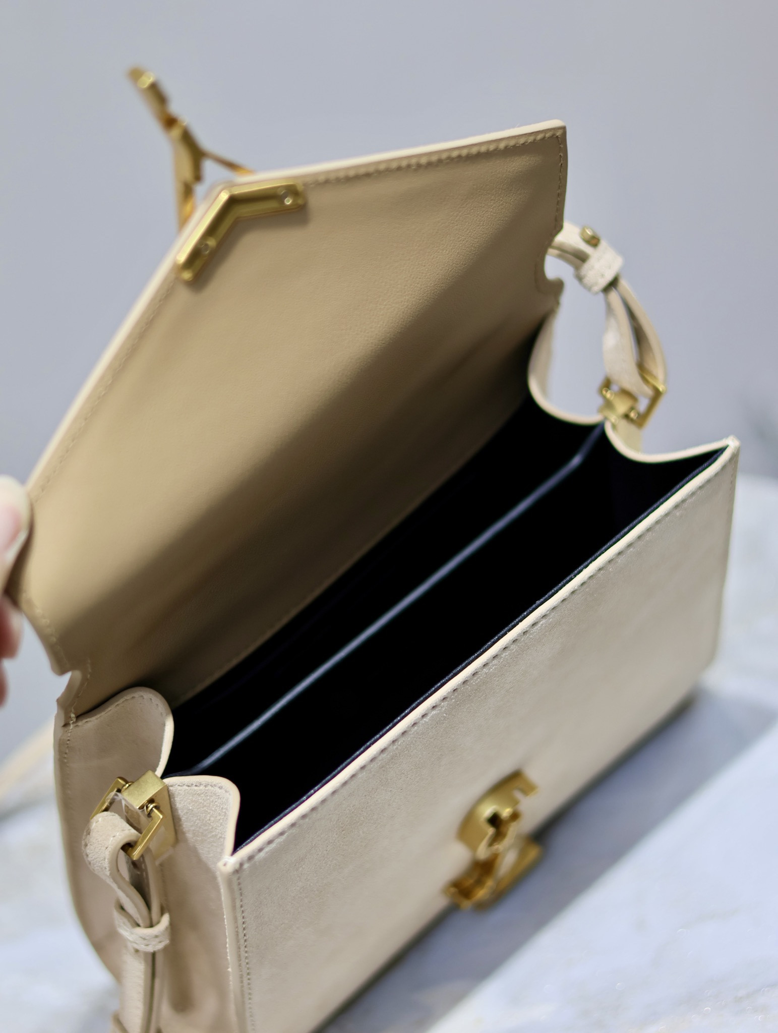 YSL cassandra mini top handle bag 20x16x7.5cm