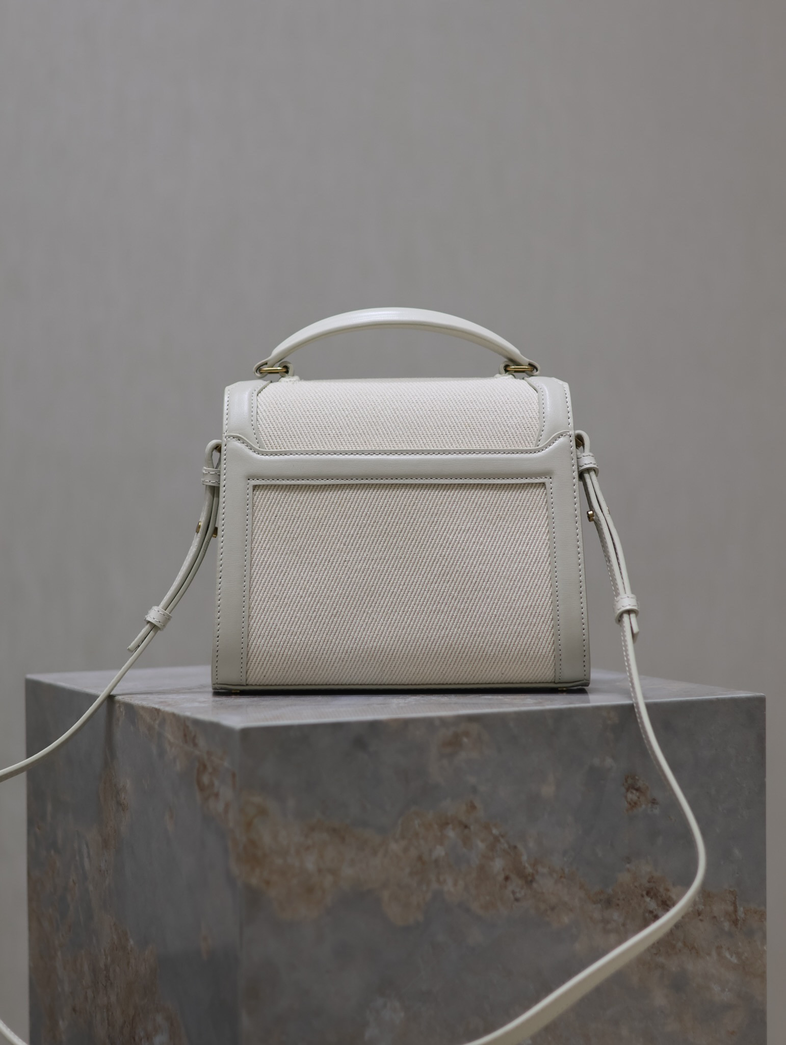 YSL cassandra mini top handle bag 20x16x7.5cm