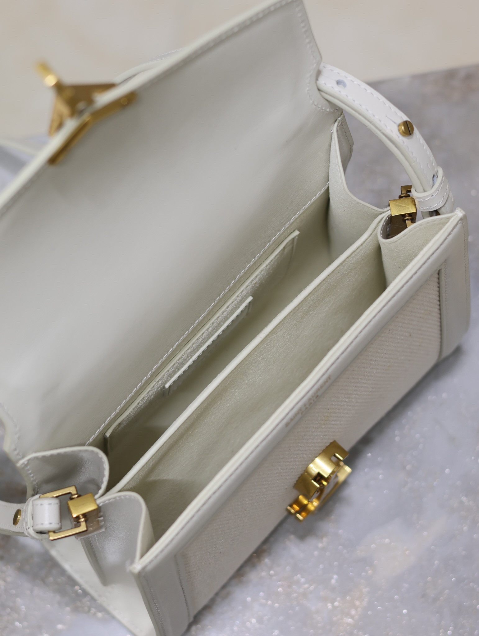 YSL cassandra mini top handle bag 20x16x7.5cm