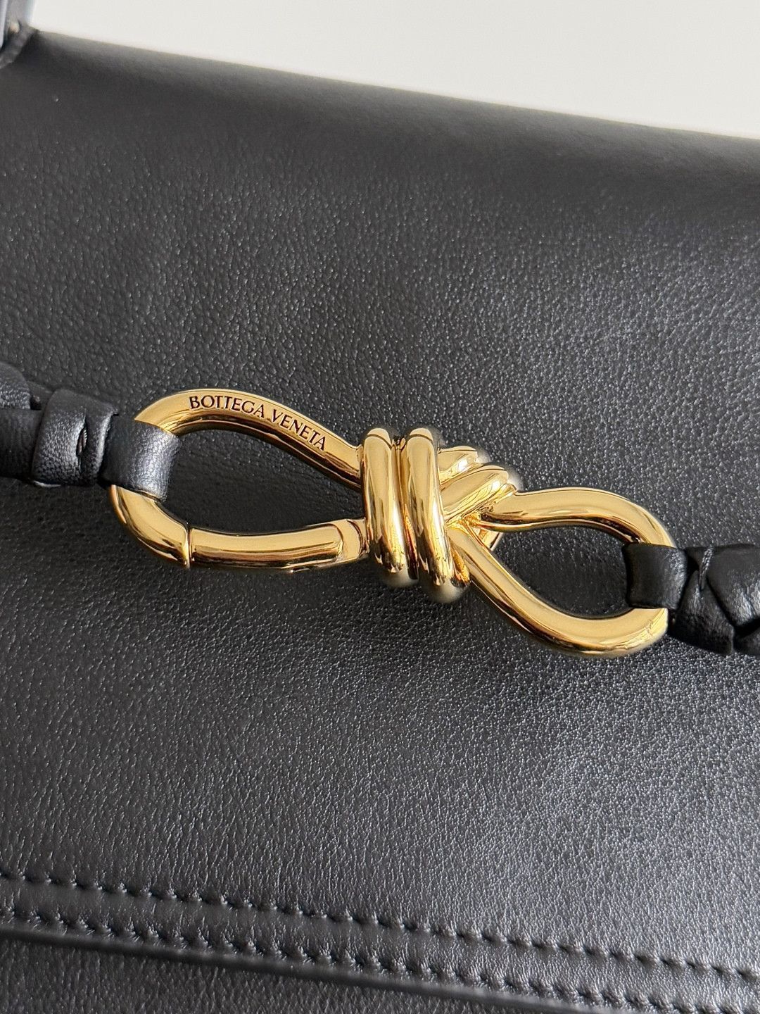 Bottega Veneta Large Ciao Ciao 32x41.5x14.5cm