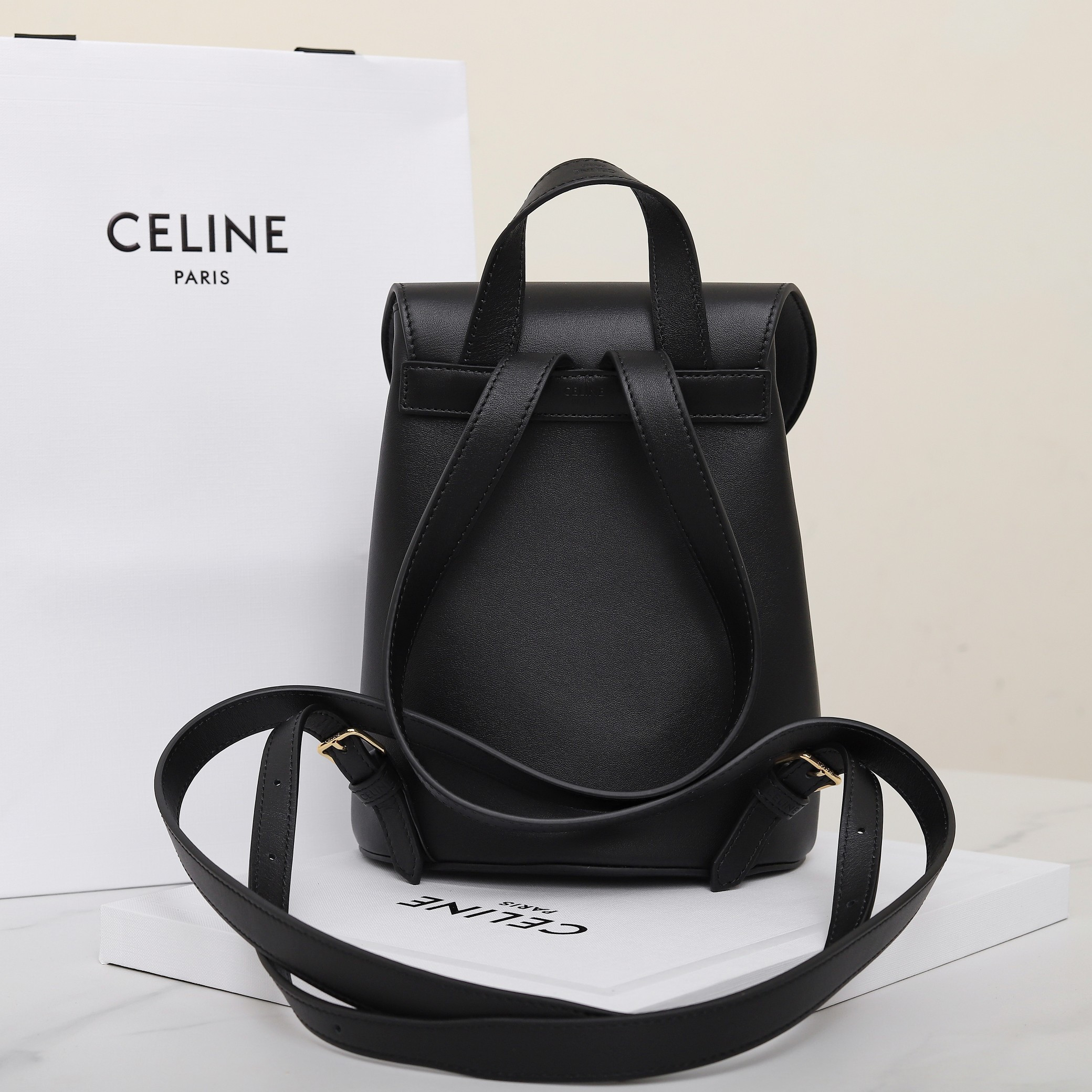 CELINE BONNIE BACKPACK IN SMOOTH CALFSKIN 118703 25x18x13cm