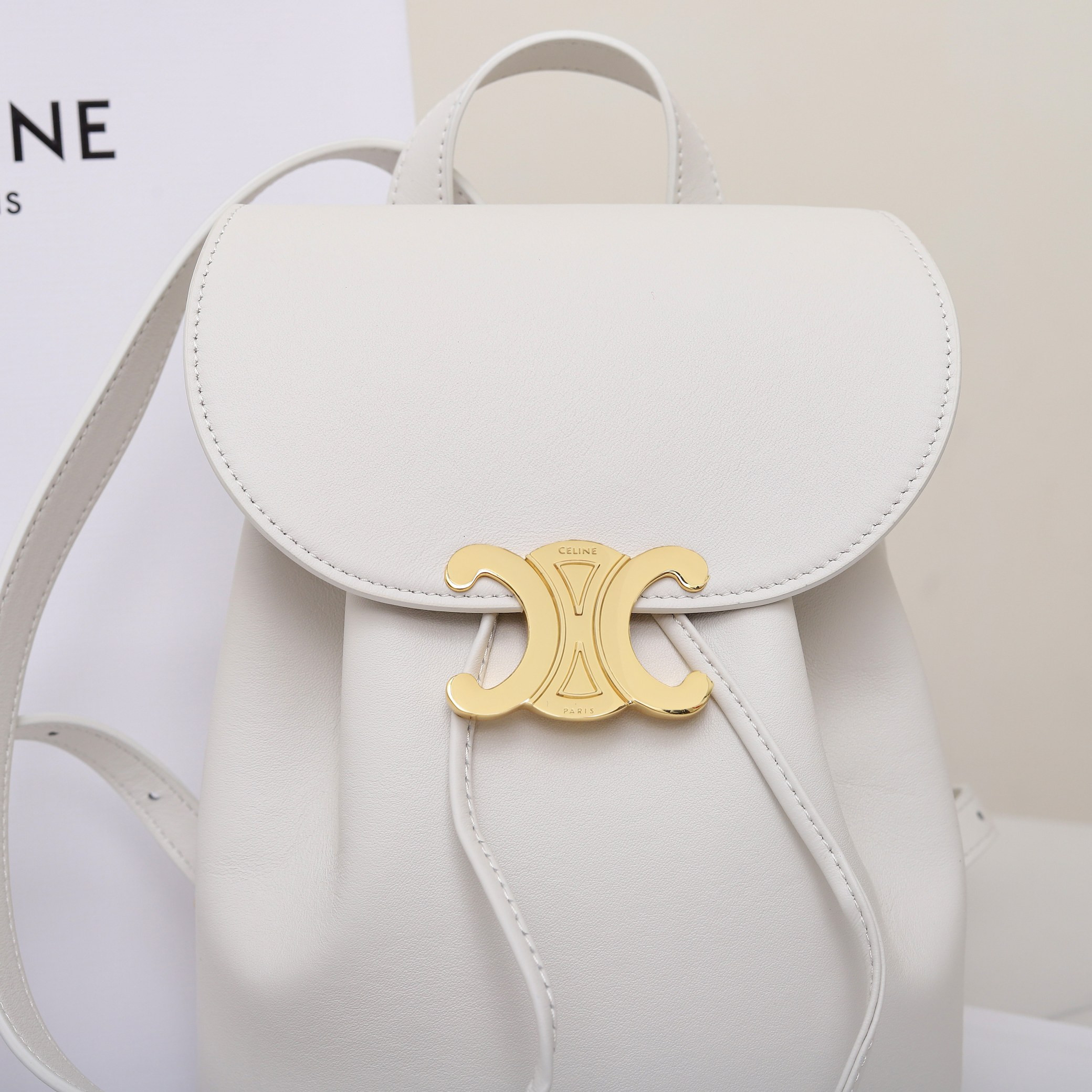 CELINE BONNIE BACKPACK IN SMOOTH CALFSKIN 118703 25x18x13cm