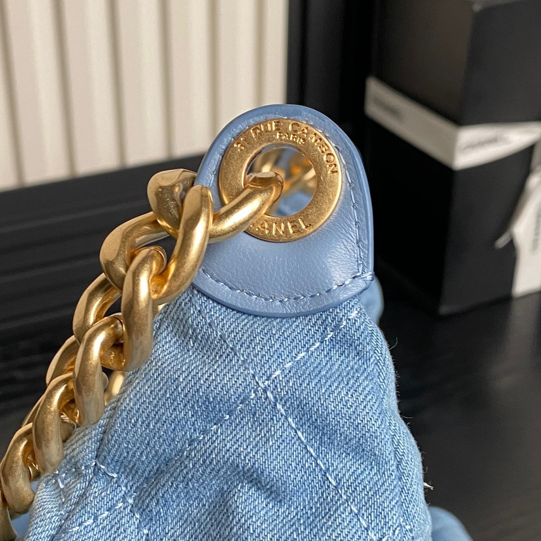 Chanel 25c Maxi Hobo Bag 27×35×18cm