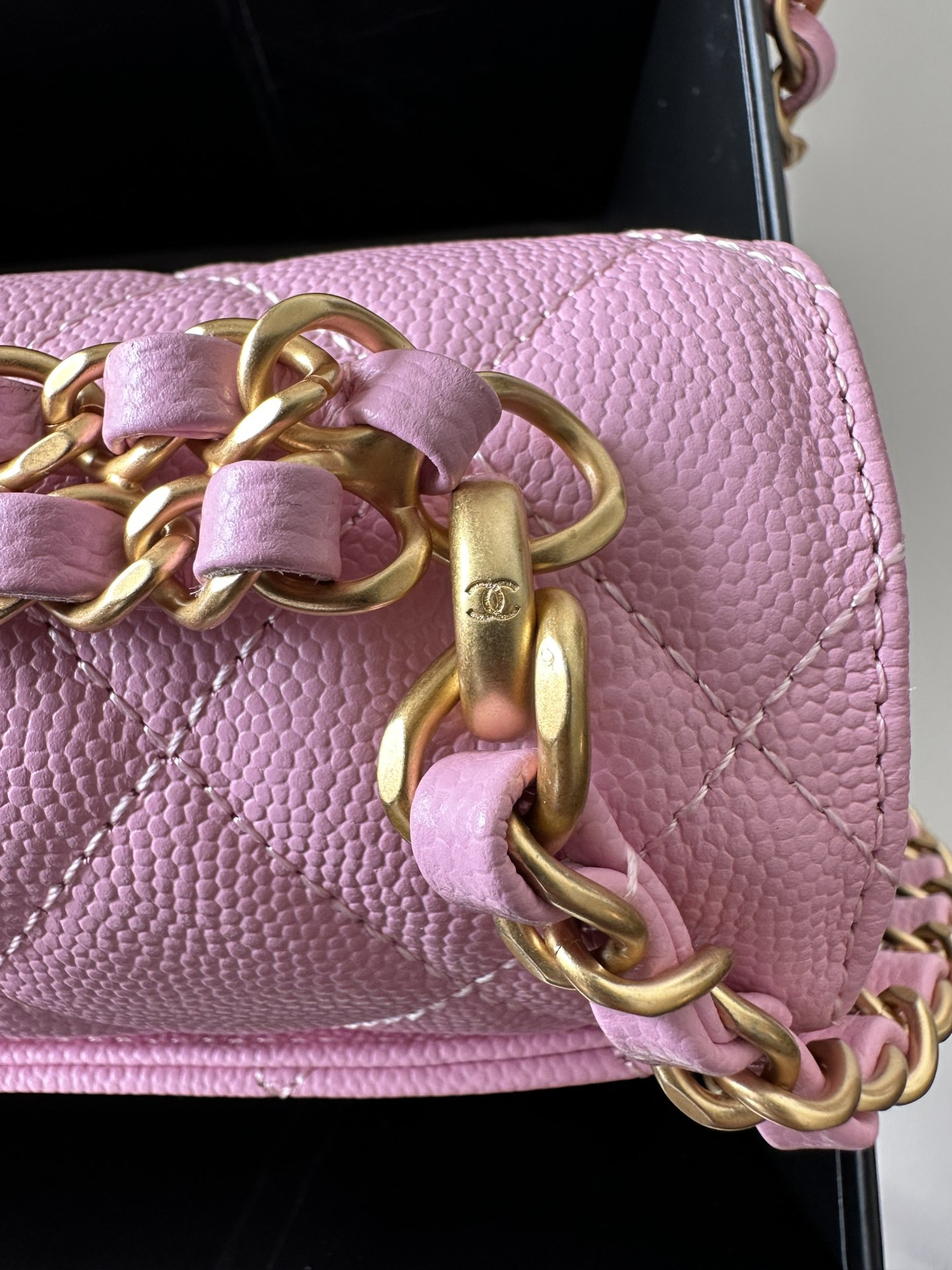 CHANEL small Flap 22 X14.5 X7cm