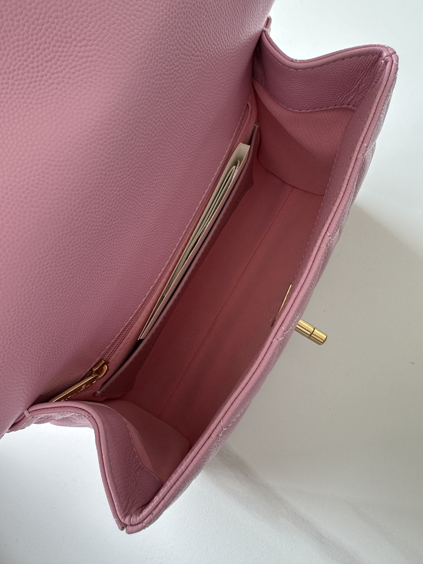 CHANEL small Flap 22 X14.5 X7cm