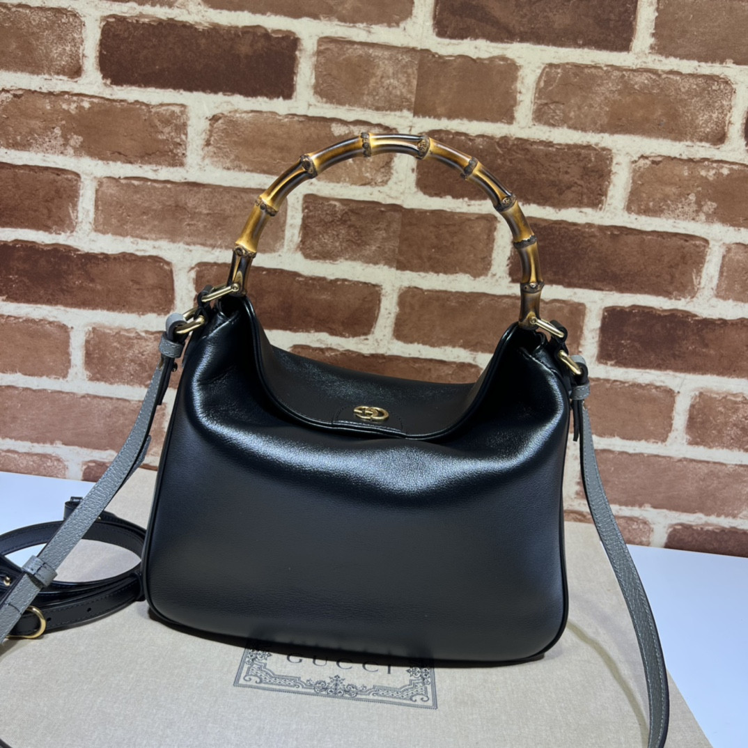 Gucci Diana Medium shoulder bag 30x23x6.5cm