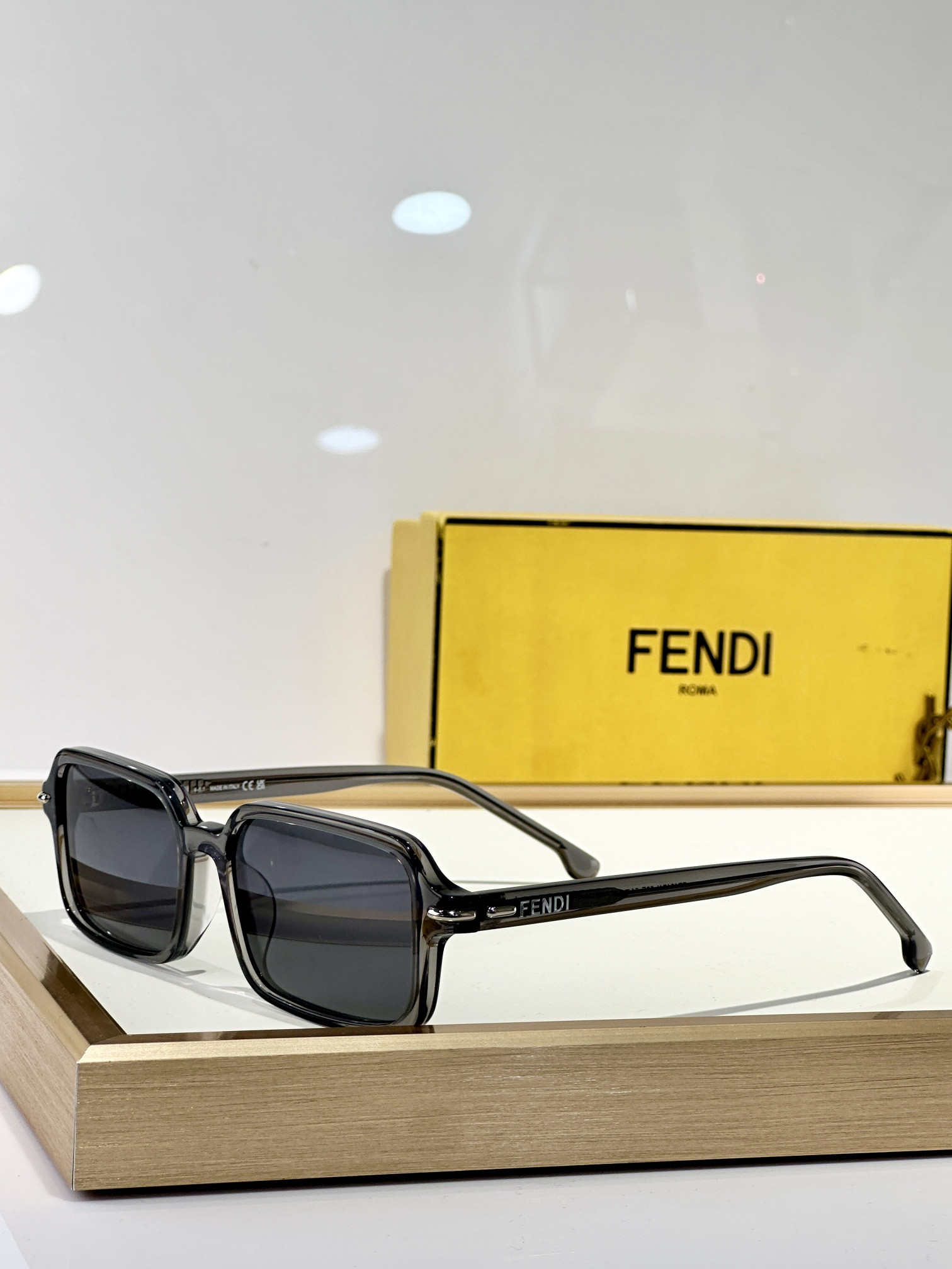 Fendi Glasses FE40174I 51-17-140