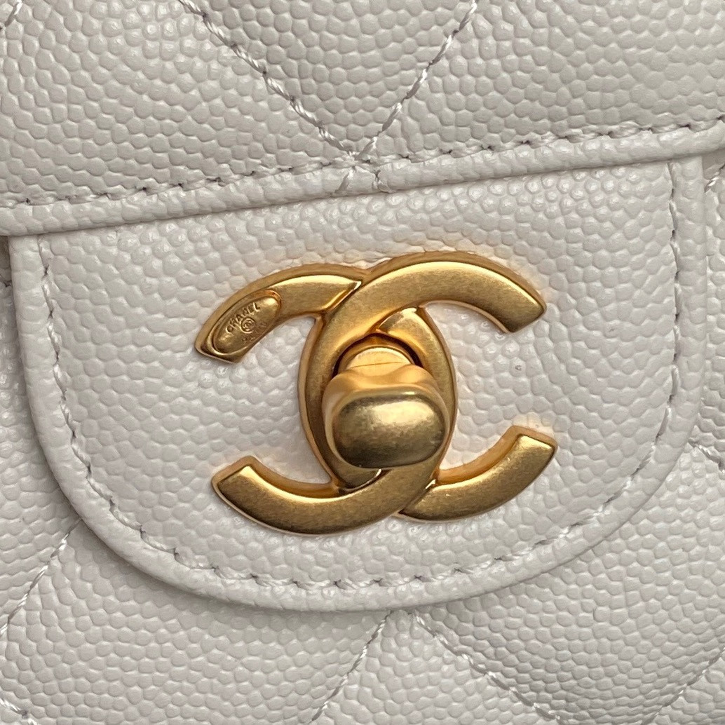 Chanel Flap Handbag AS5239 18×13×5.5cm