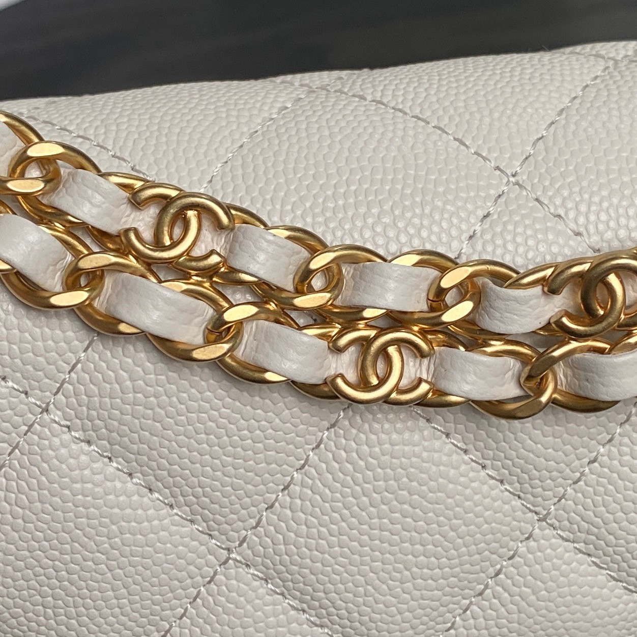 Chanel Flap Handbag AS5239 18×13×5.5cm