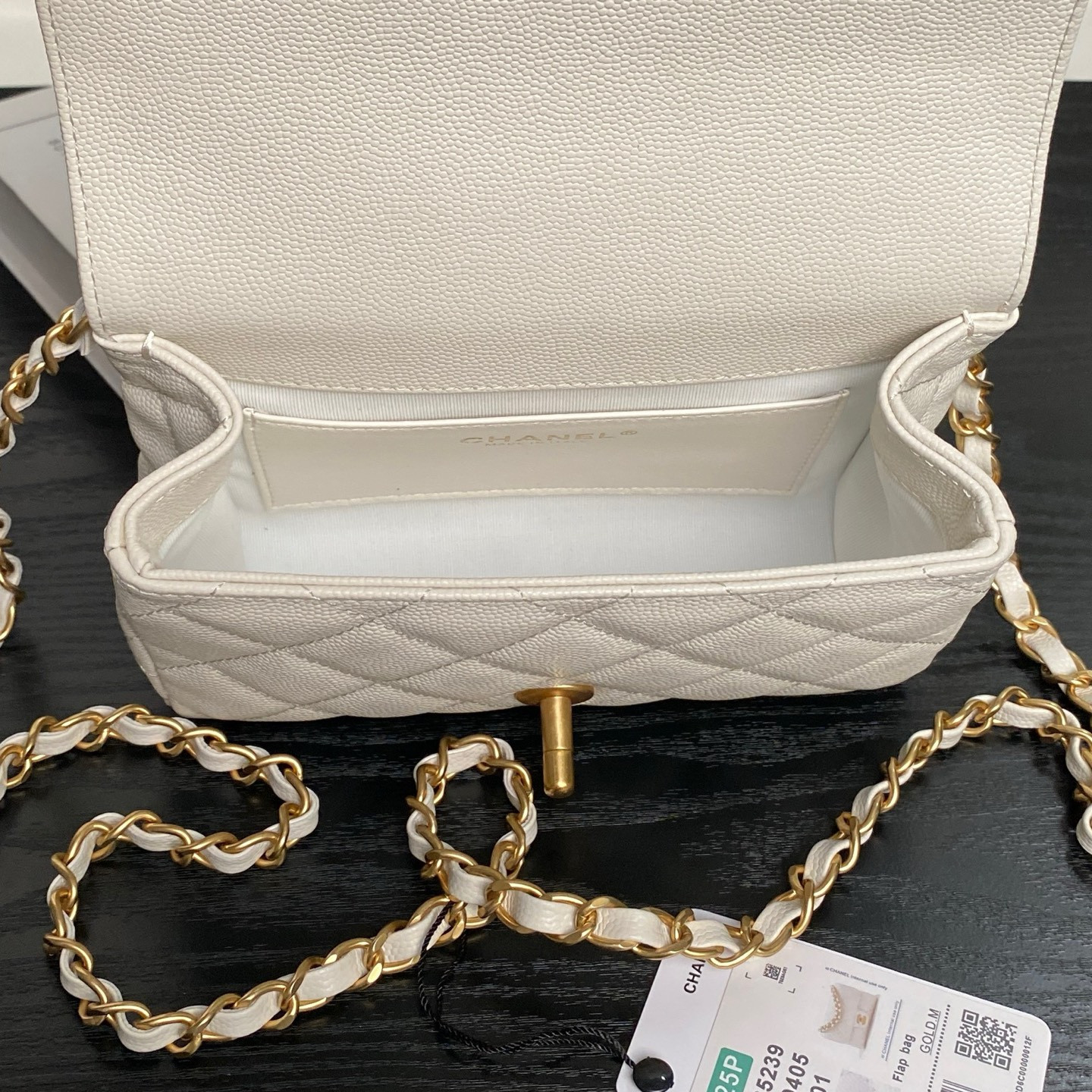Chanel Flap Handbag AS5239 18×13×5.5cm
