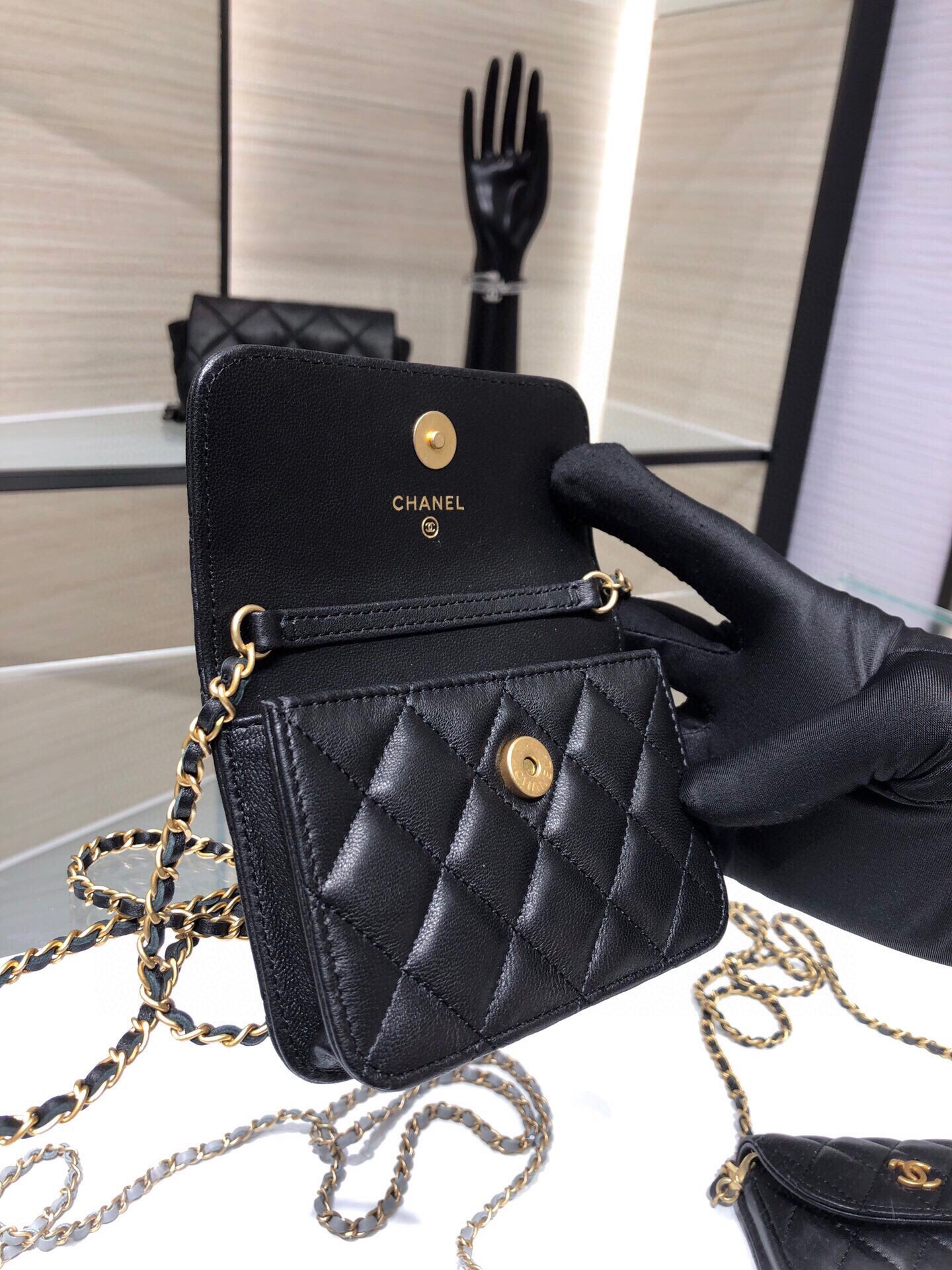 Chanel 20S FLAP HANDBAG AP1465 12x9cm