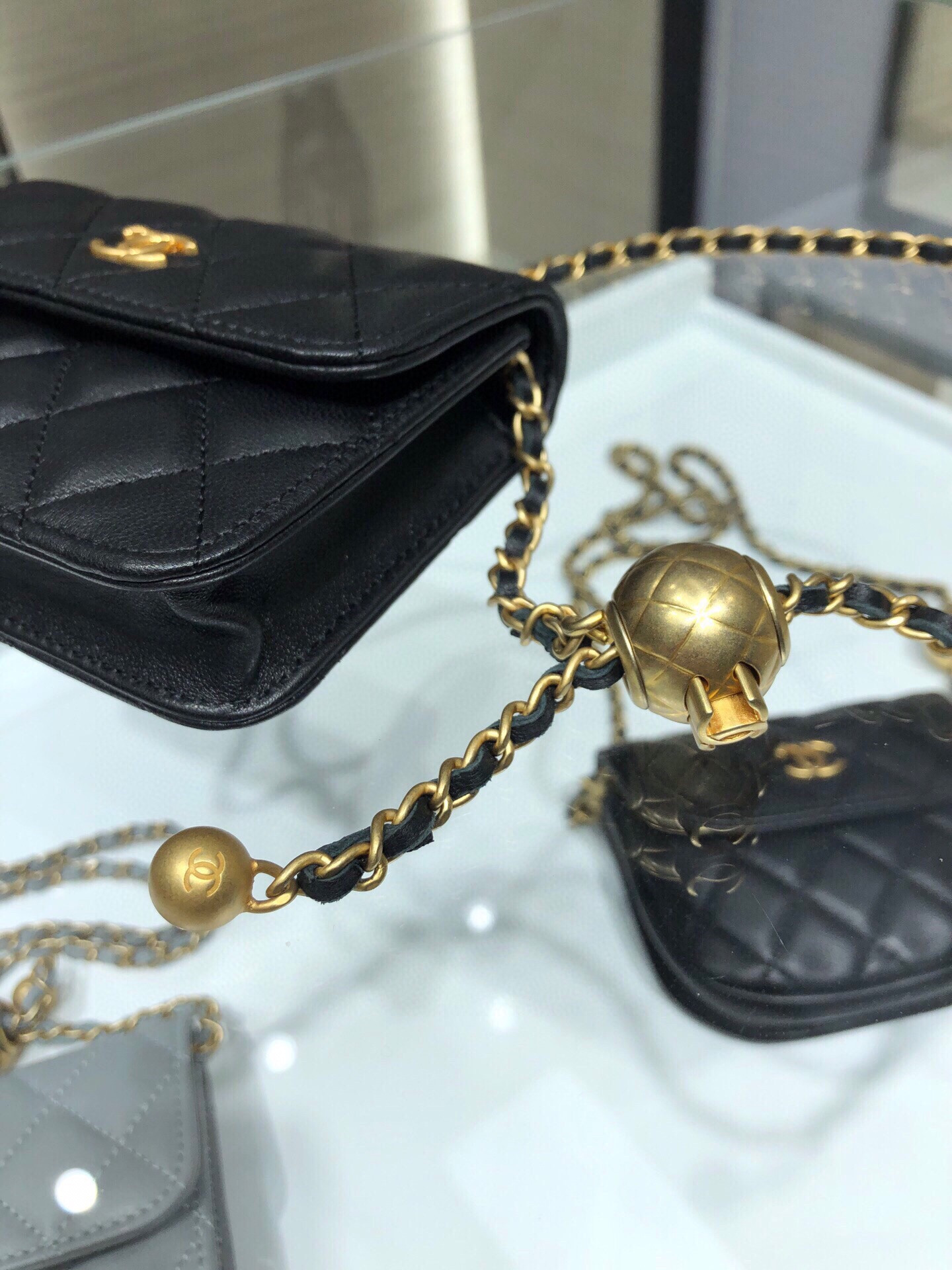 Chanel 20S FLAP HANDBAG AP1465 12x9cm